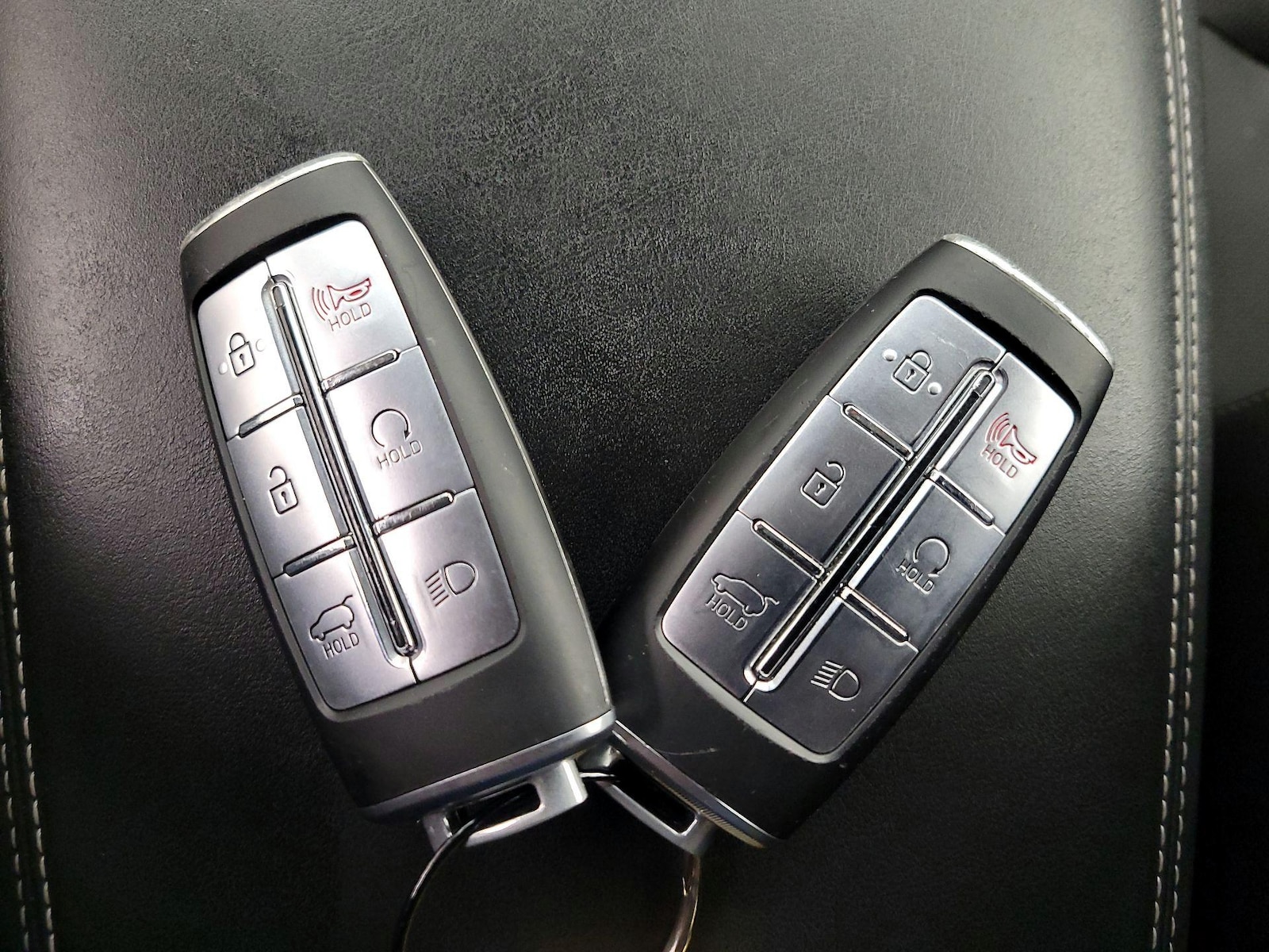 2025 GENESIS GV70 Standard - Photo 25