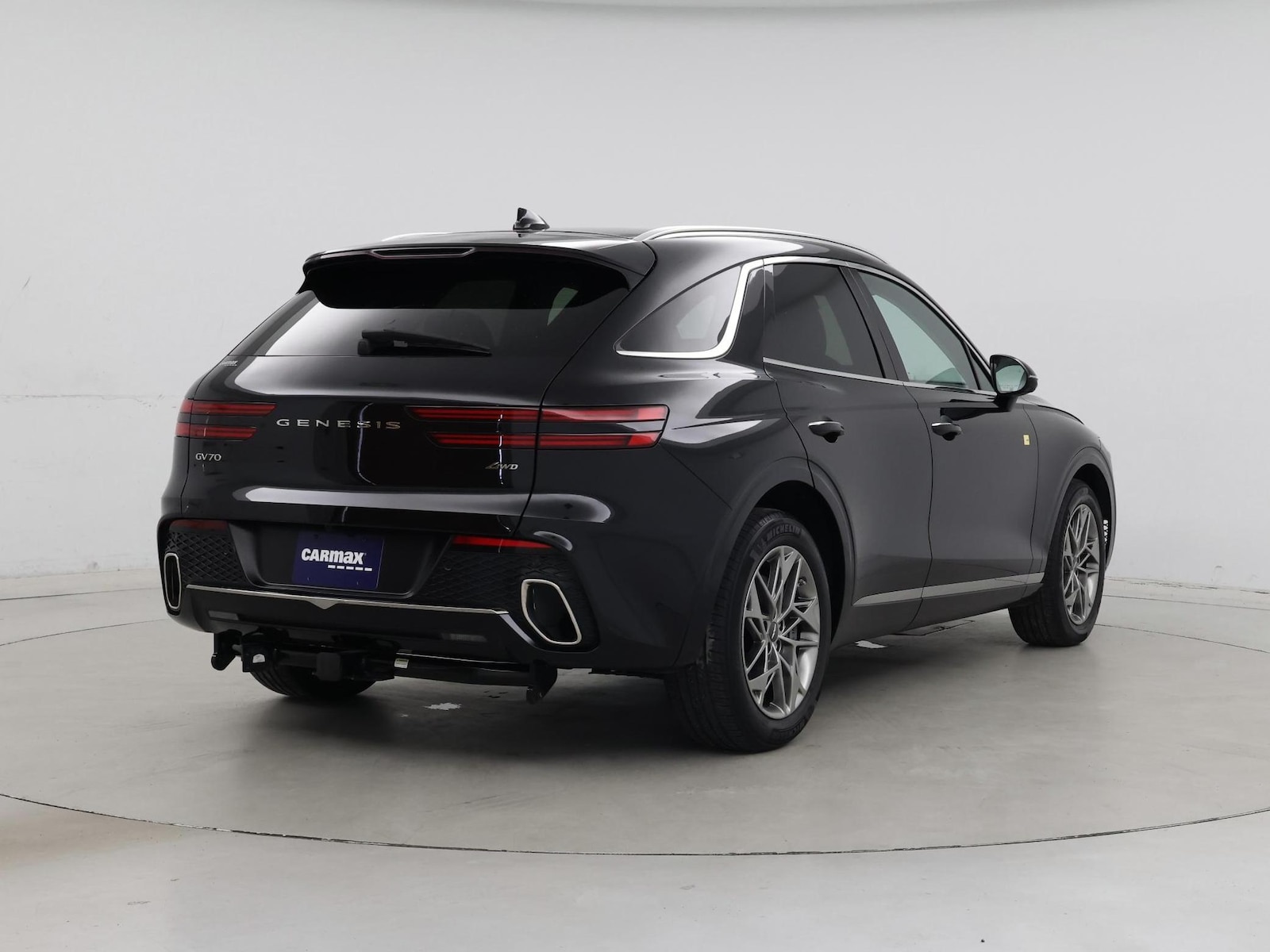2025 GENESIS GV70 Standard - Photo 9