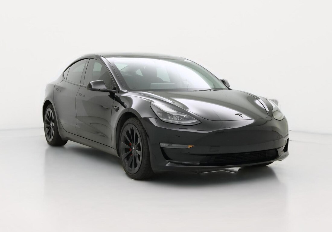 2022 Tesla Model 3 Long Range All-Wheel Drive in Black — CarMax photo