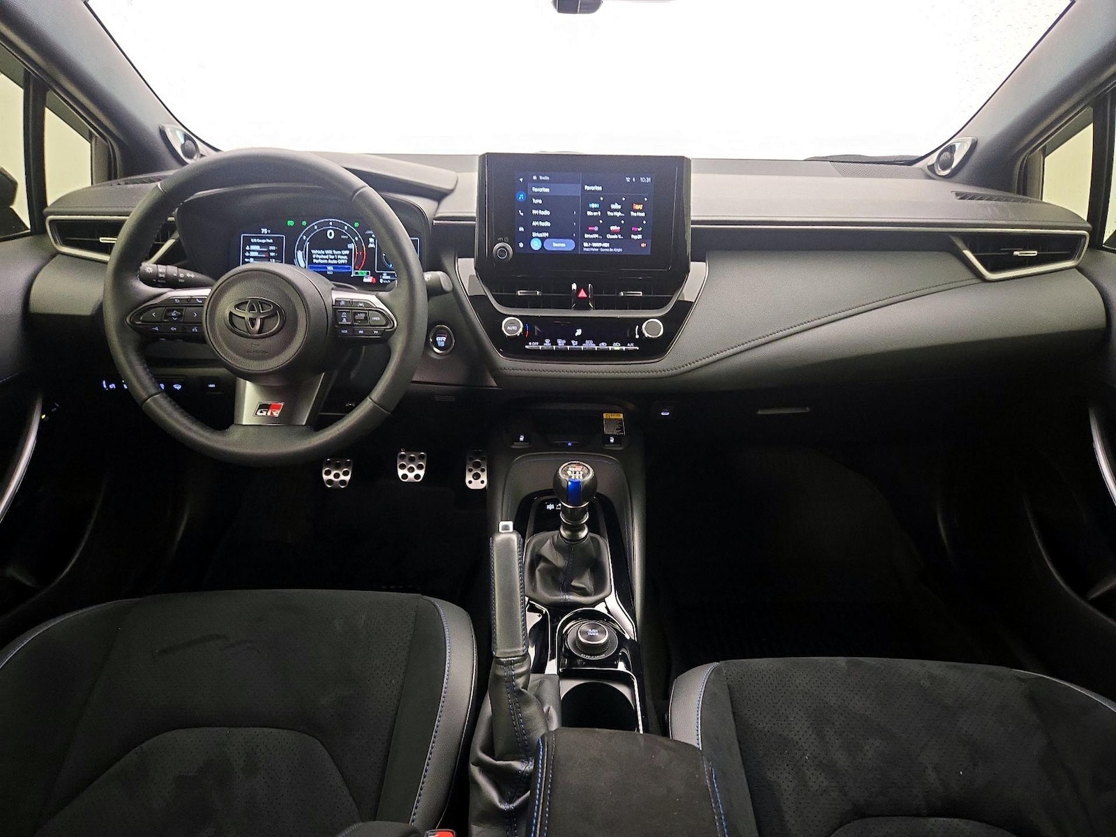 Apple CarPlay® & Android Auto™