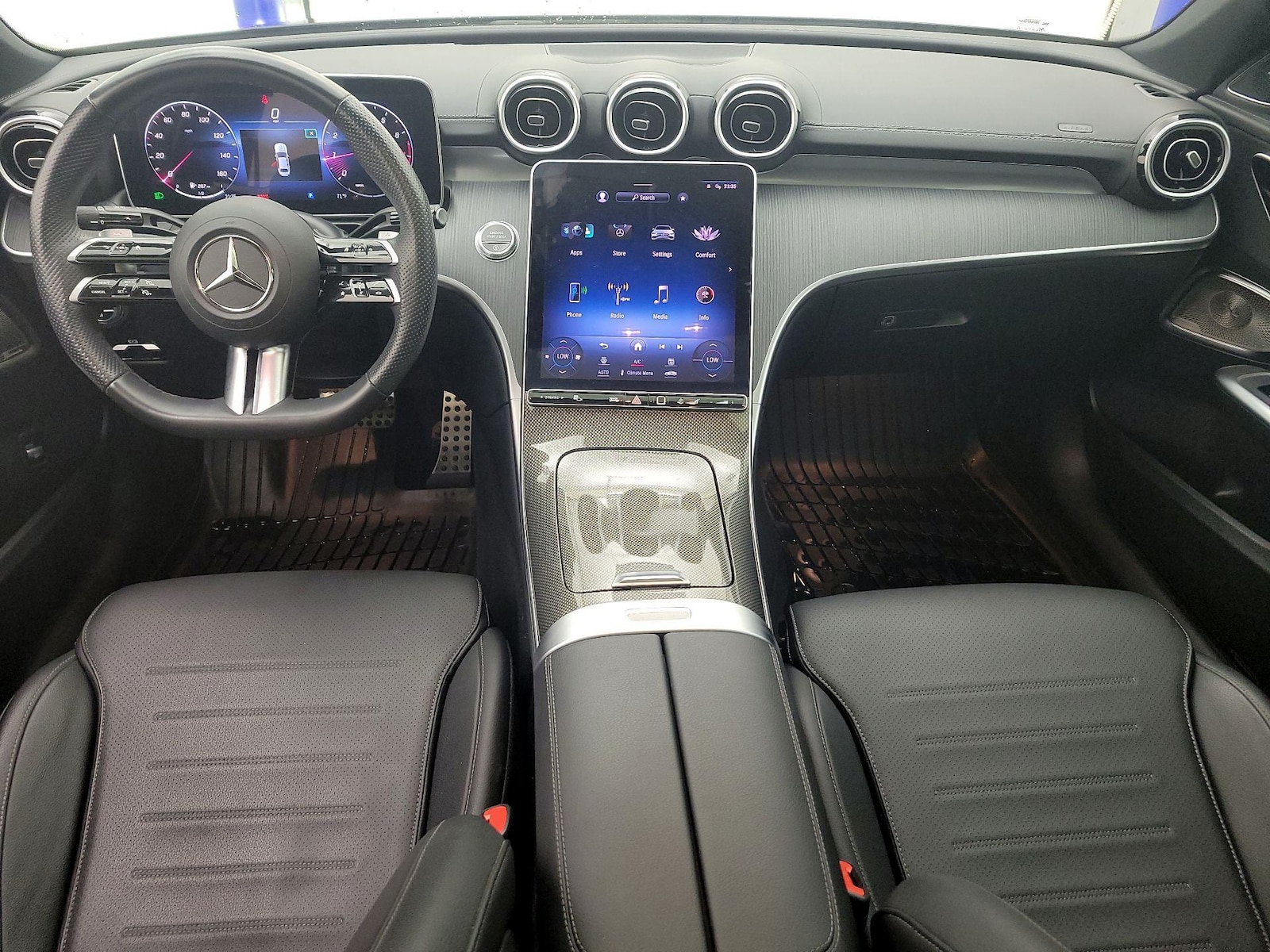 Apple CarPlay® & Android Auto™