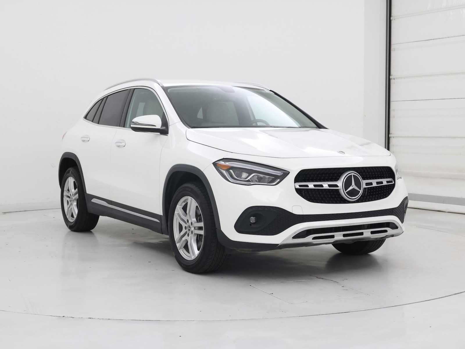2023 Mercedes-Benz GLA Base - Photo 2