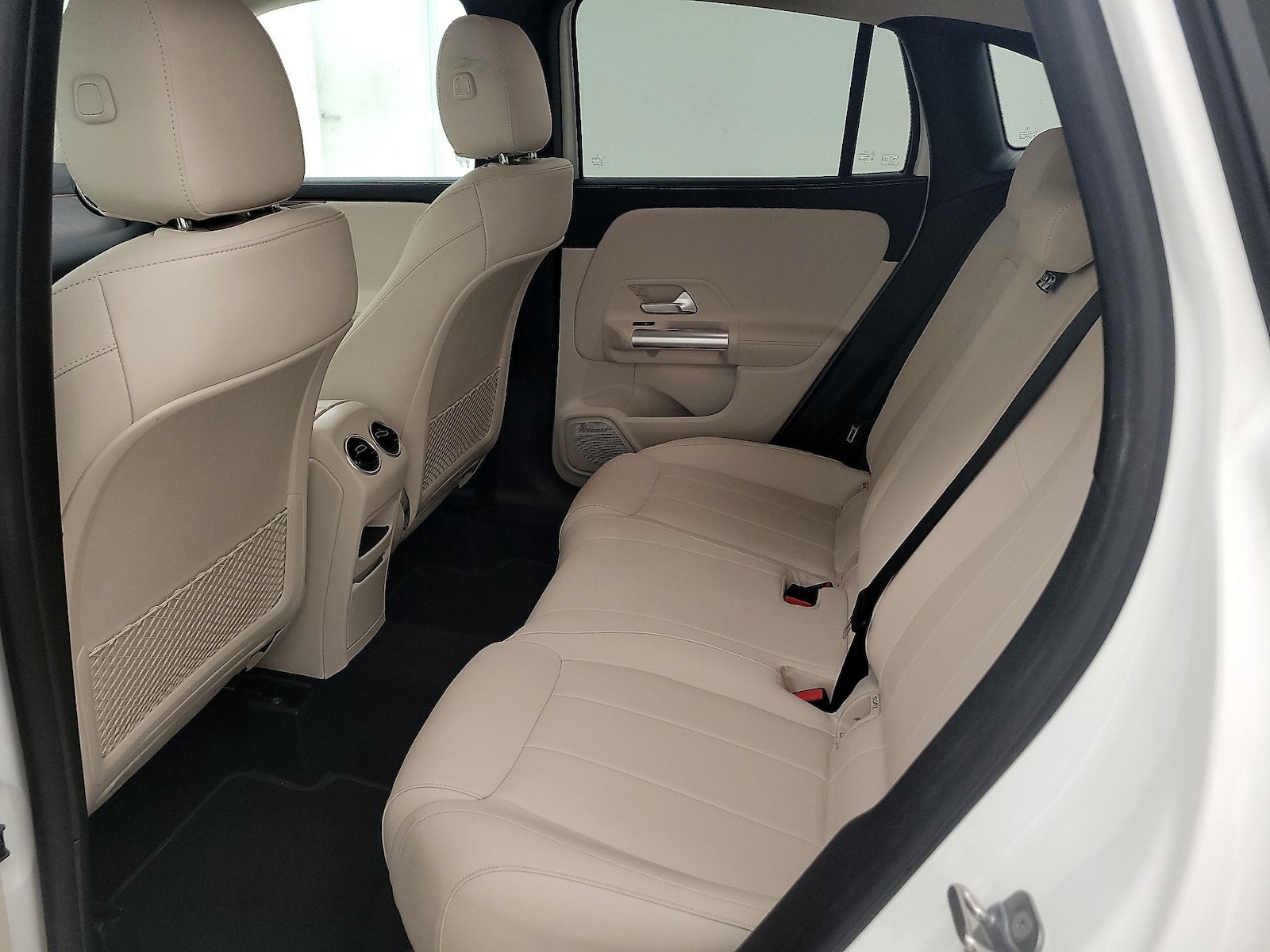 2023 Mercedes-Benz GLA Base - Photo 20