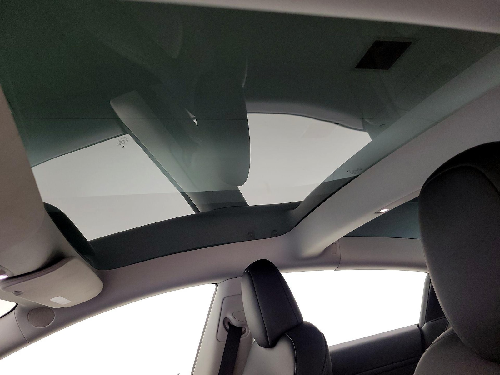 Skylight(s) & Overhead Airbags