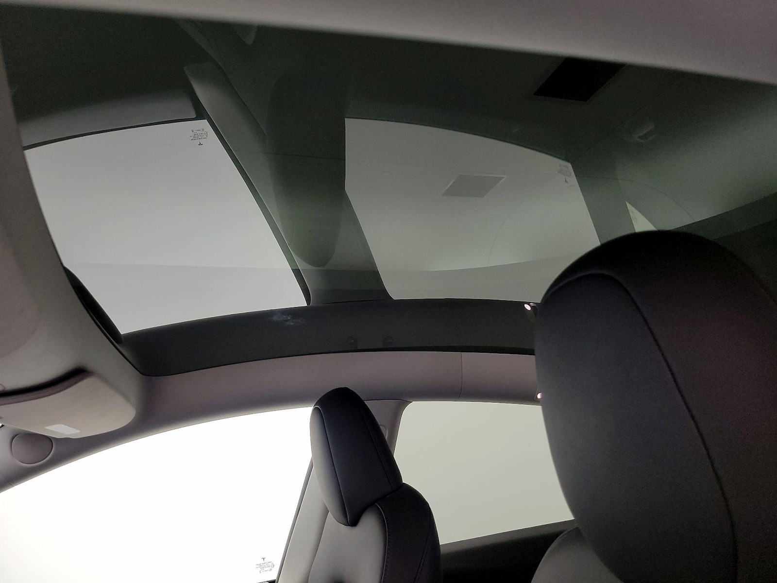 Skylight(s) & Overhead Airbags