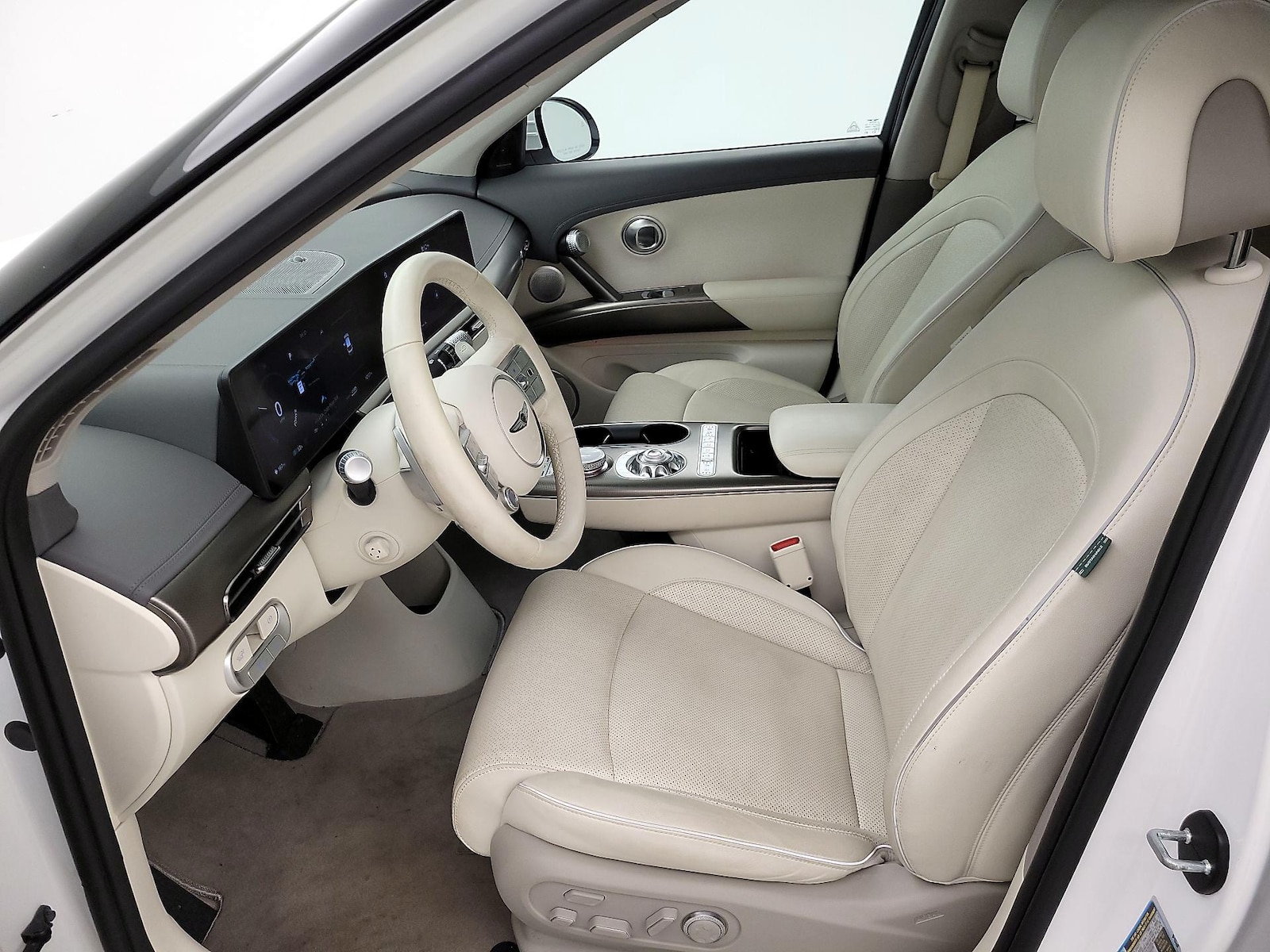 Front Seat Heaters & A/C Seat(s)