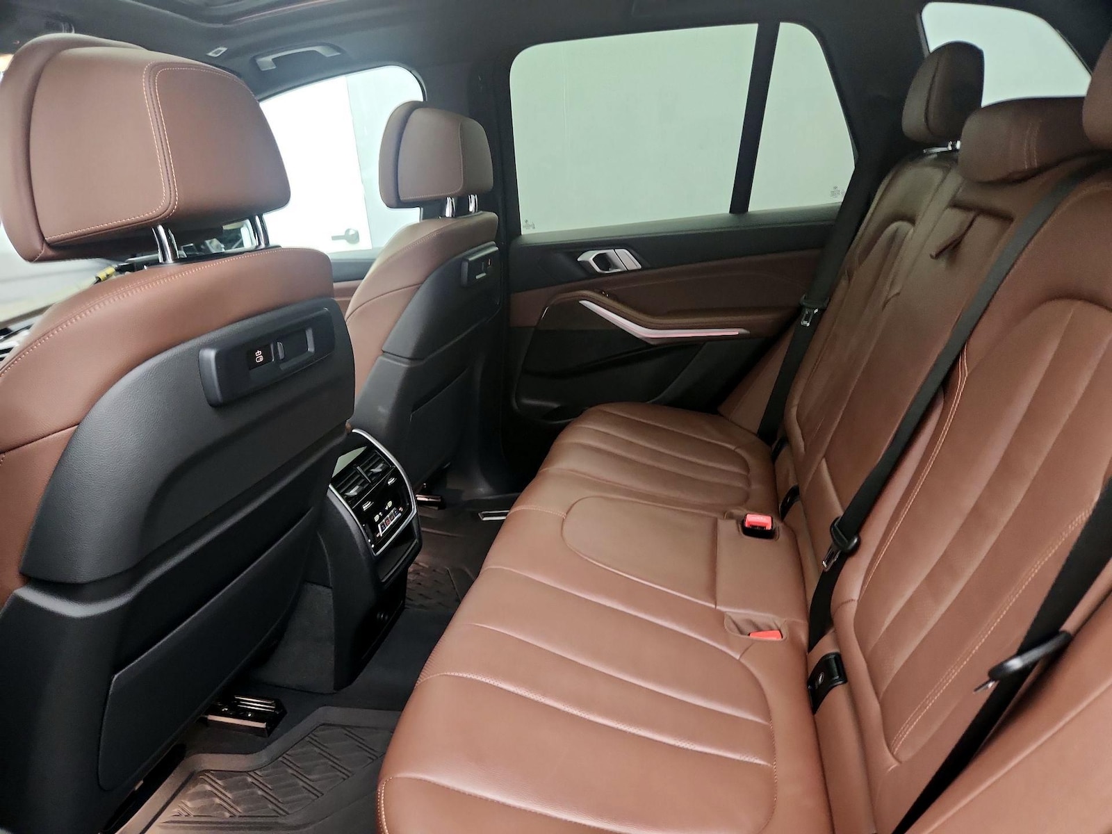 Rear Air Conditioning