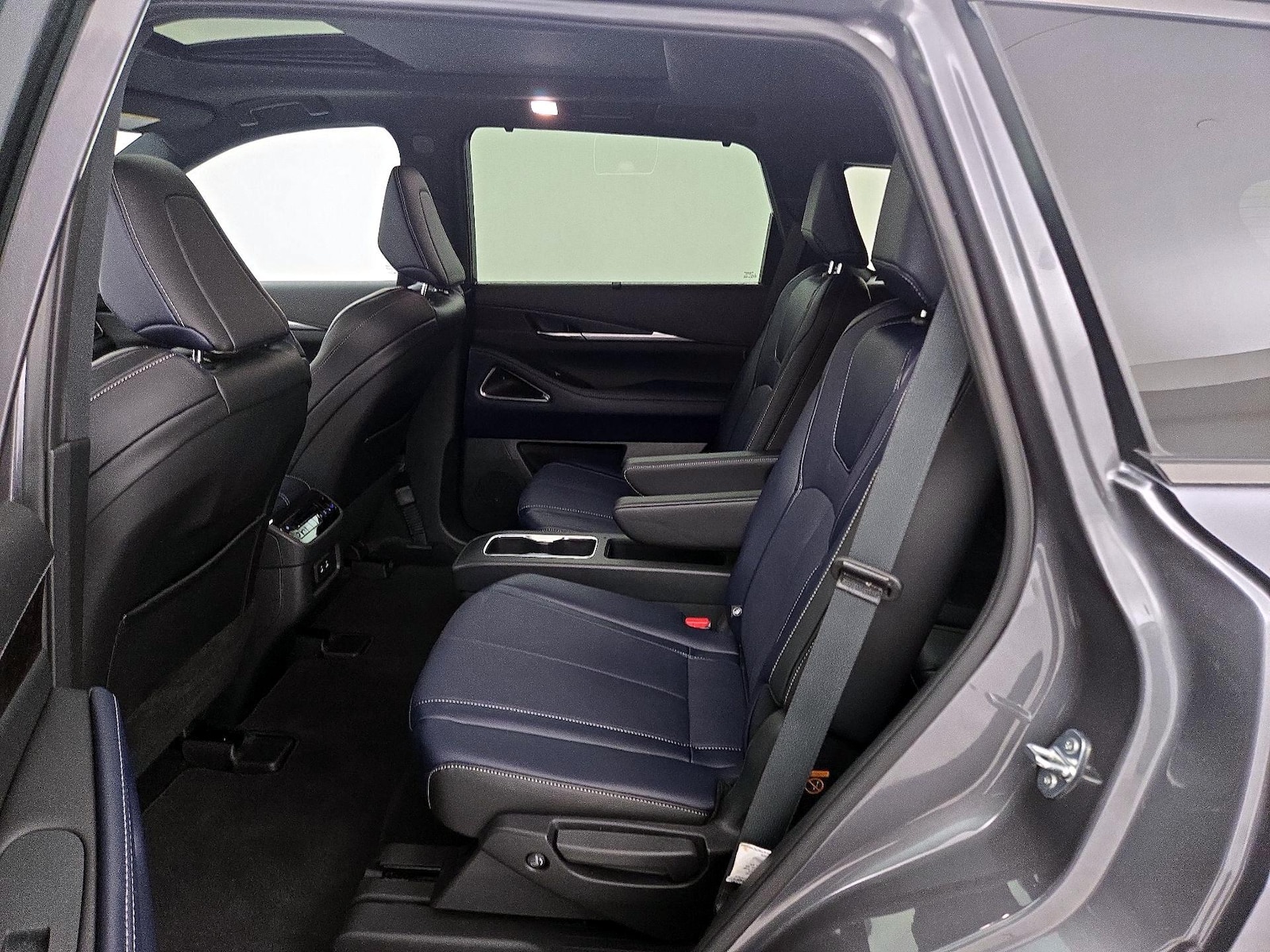 Rear Air Conditioning