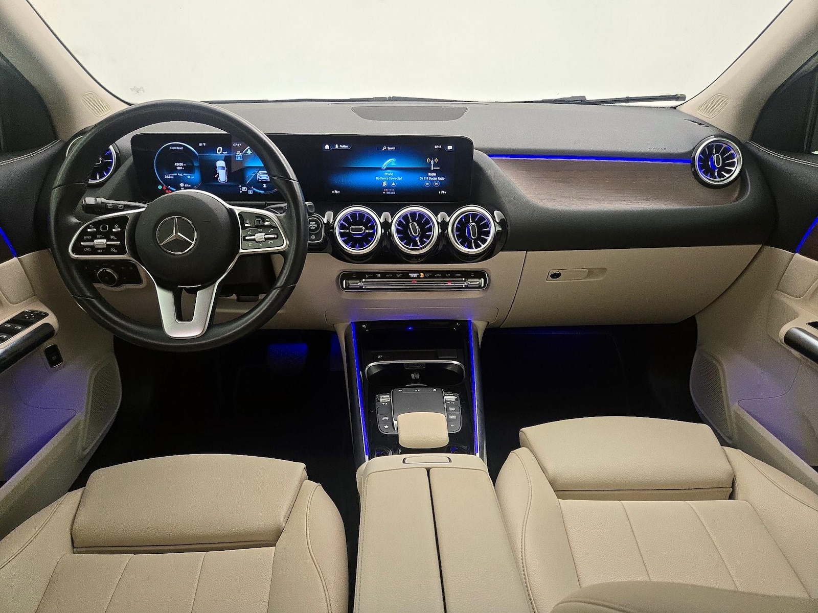 Apple CarPlay® & Android Auto™