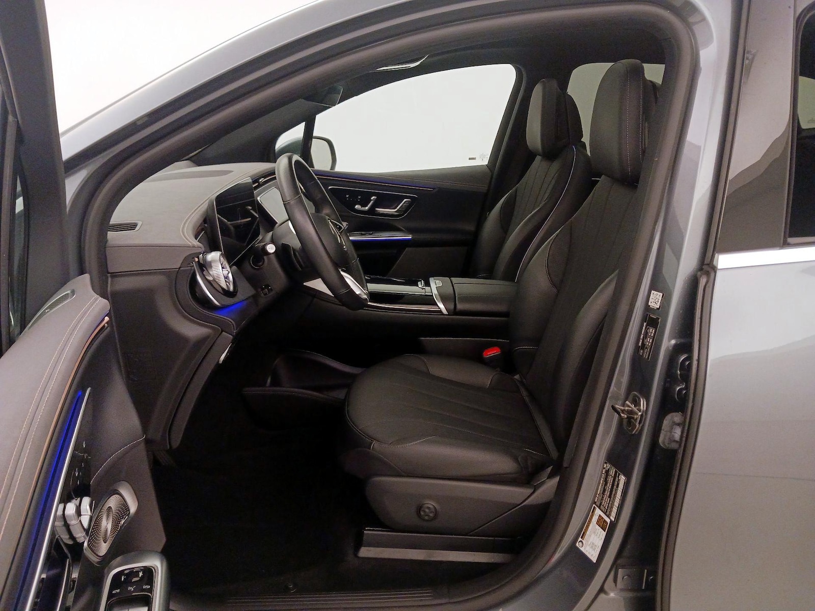 Power Seat(s) & Side Airbags