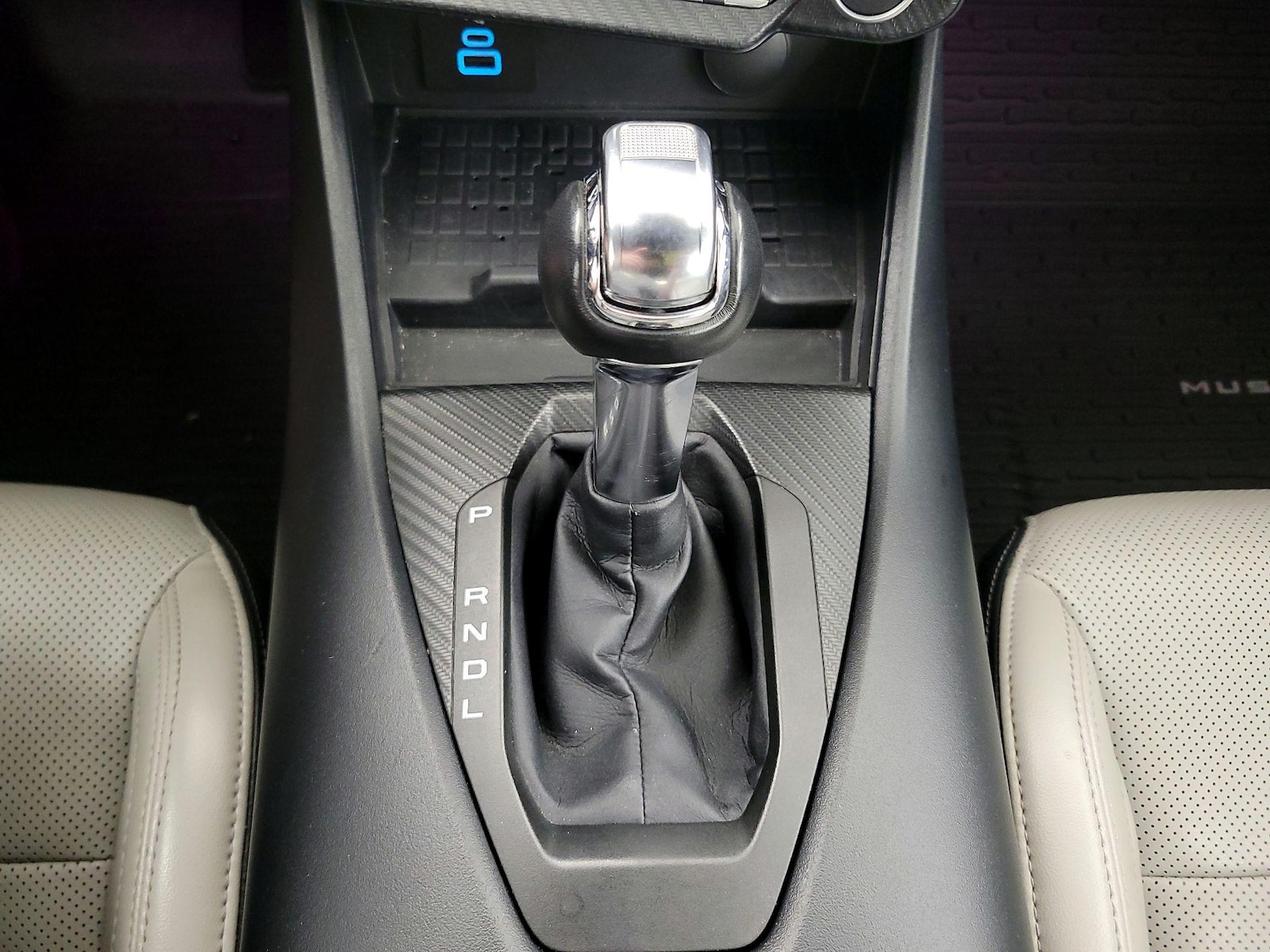 2024 Ford Mustang EcoBoost Premium - Photo 18