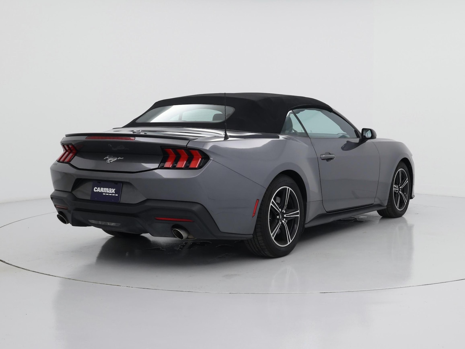 2024 Ford Mustang EcoBoost Premium - Photo 9