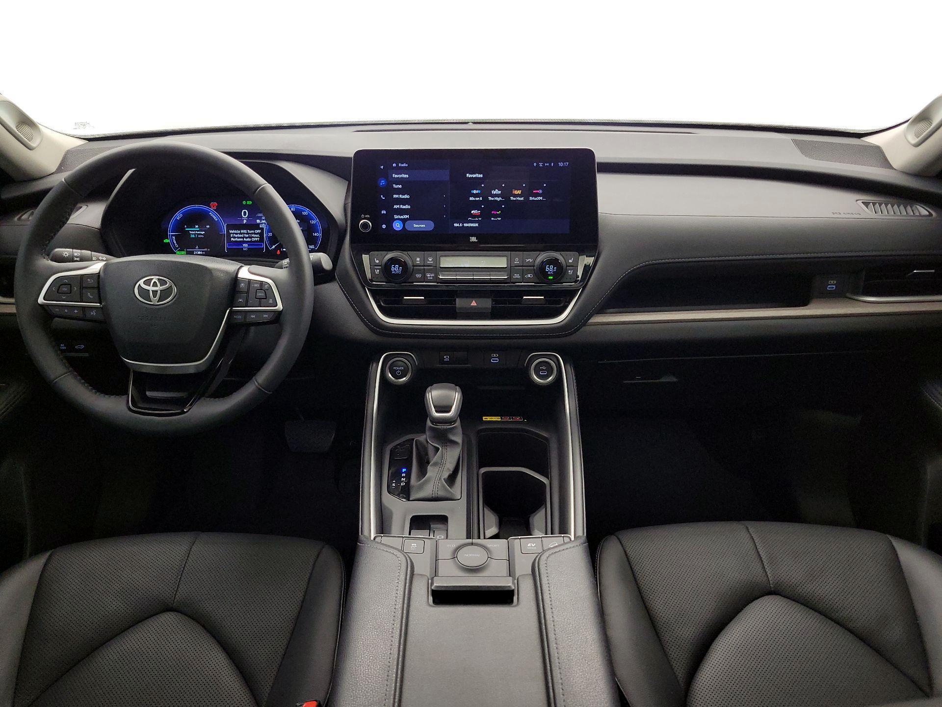 Thumbnail: 2025 Toyota Highlander - 9