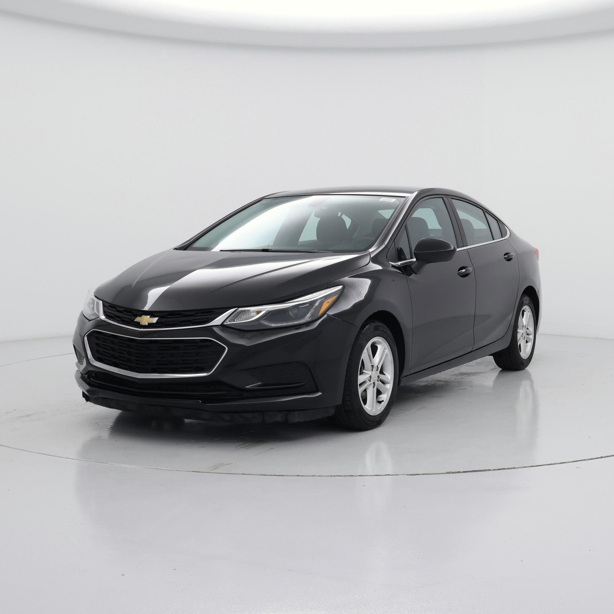 Thumbnail: 2017 Chevrolet Cruze - 4