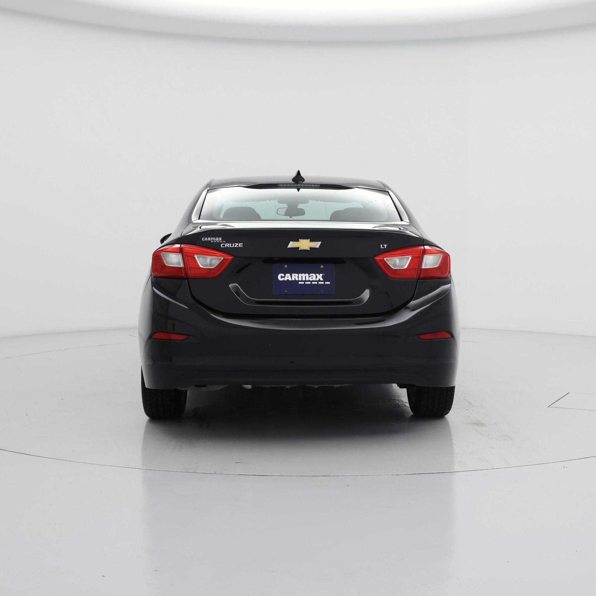 Thumbnail: 2017 Chevrolet Cruze - 6
