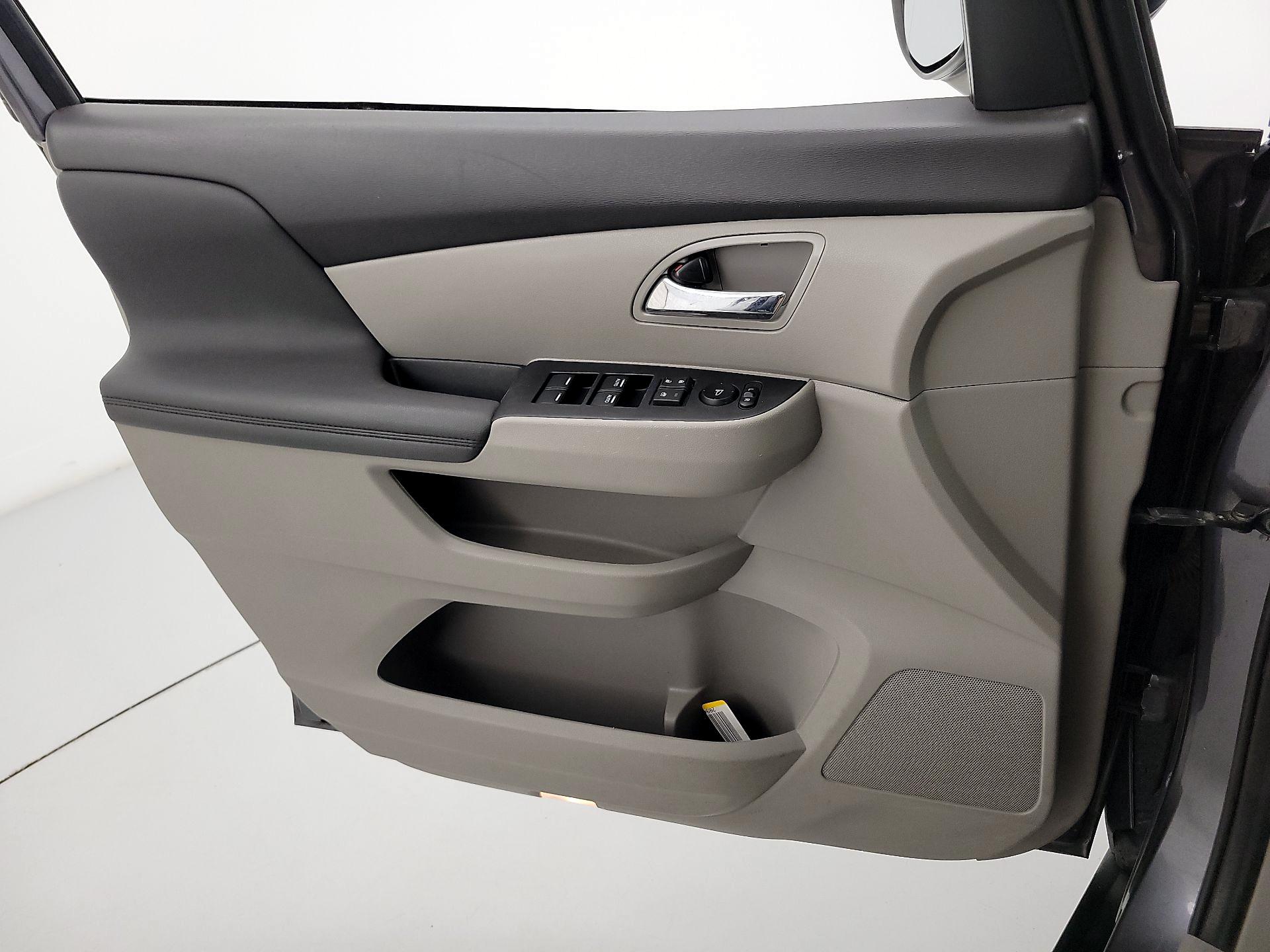 Thumbnail: 2016 Honda Odyssey - 12