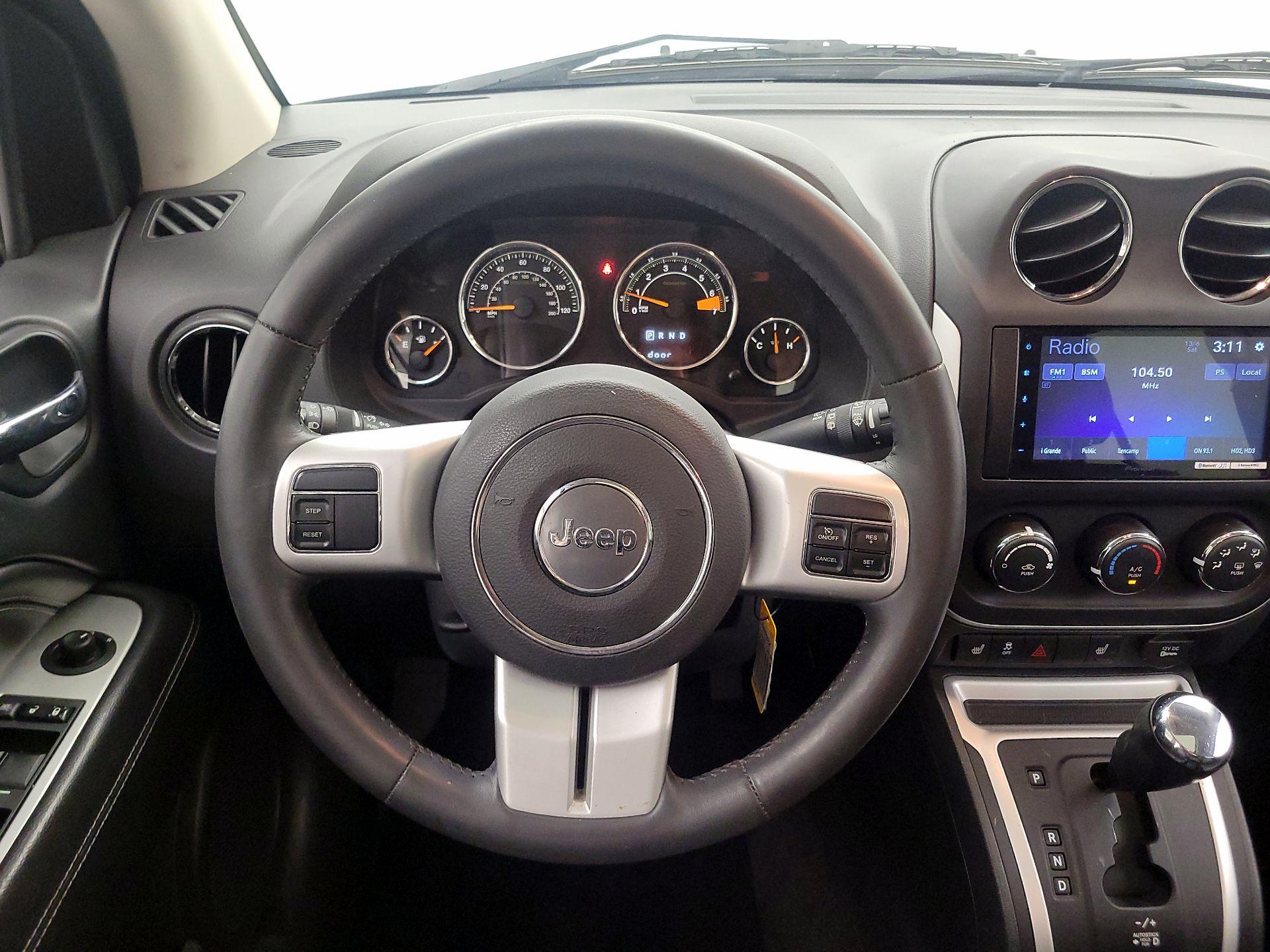 Thumbnail: 2015 Jeep Compass - 10