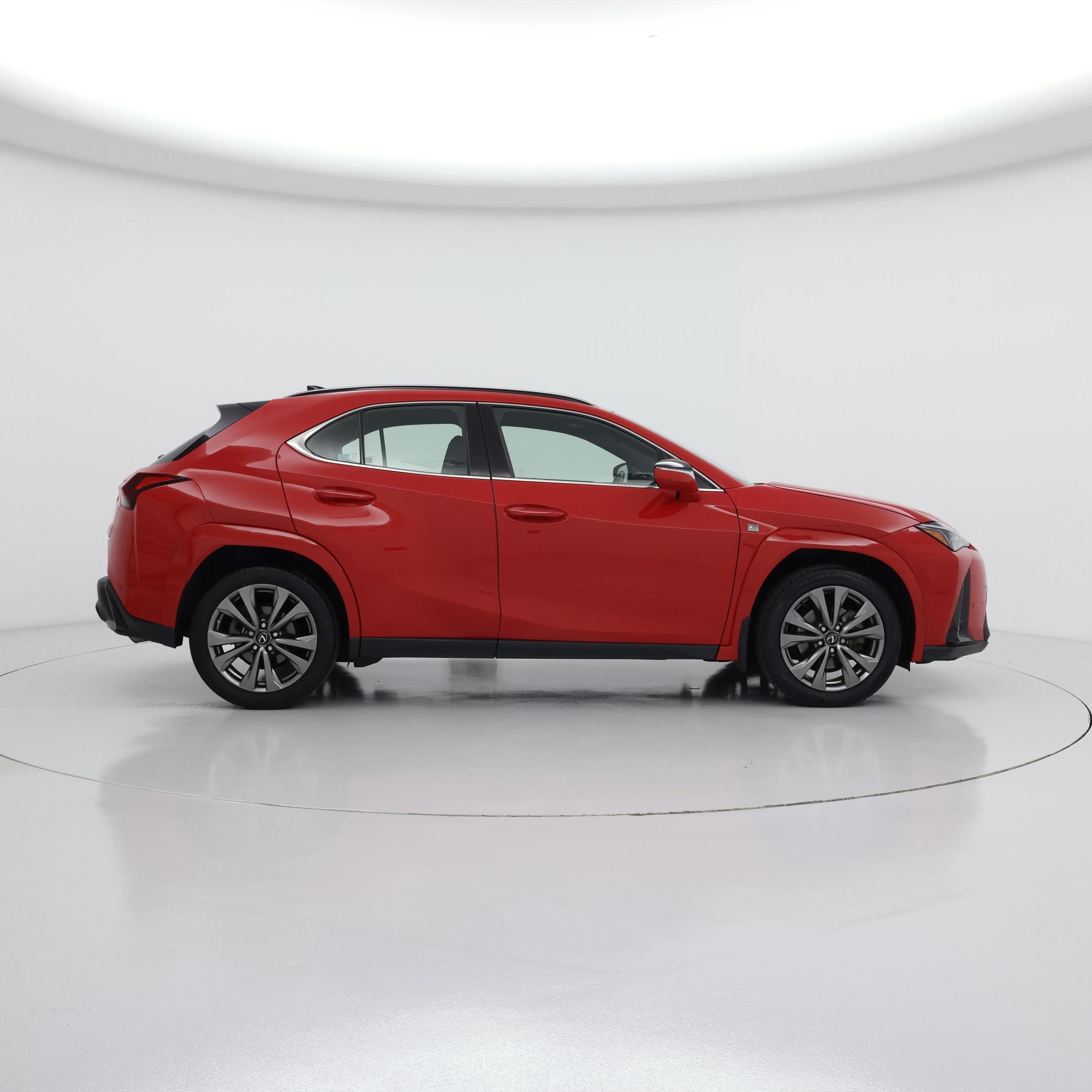 Thumbnail: 2023 Lexus UX - 7