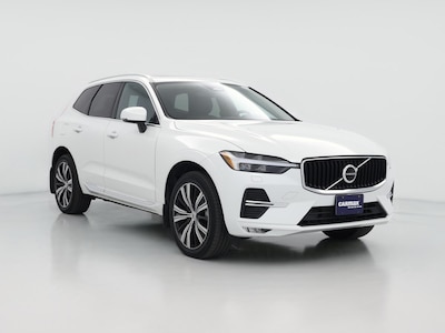 2022 Volvo XC60 B5 Momentum