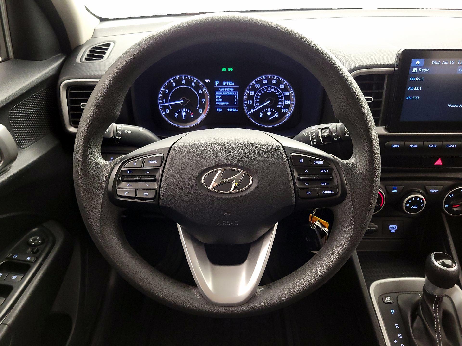 Thumbnail: 2021 Hyundai Venue - 10