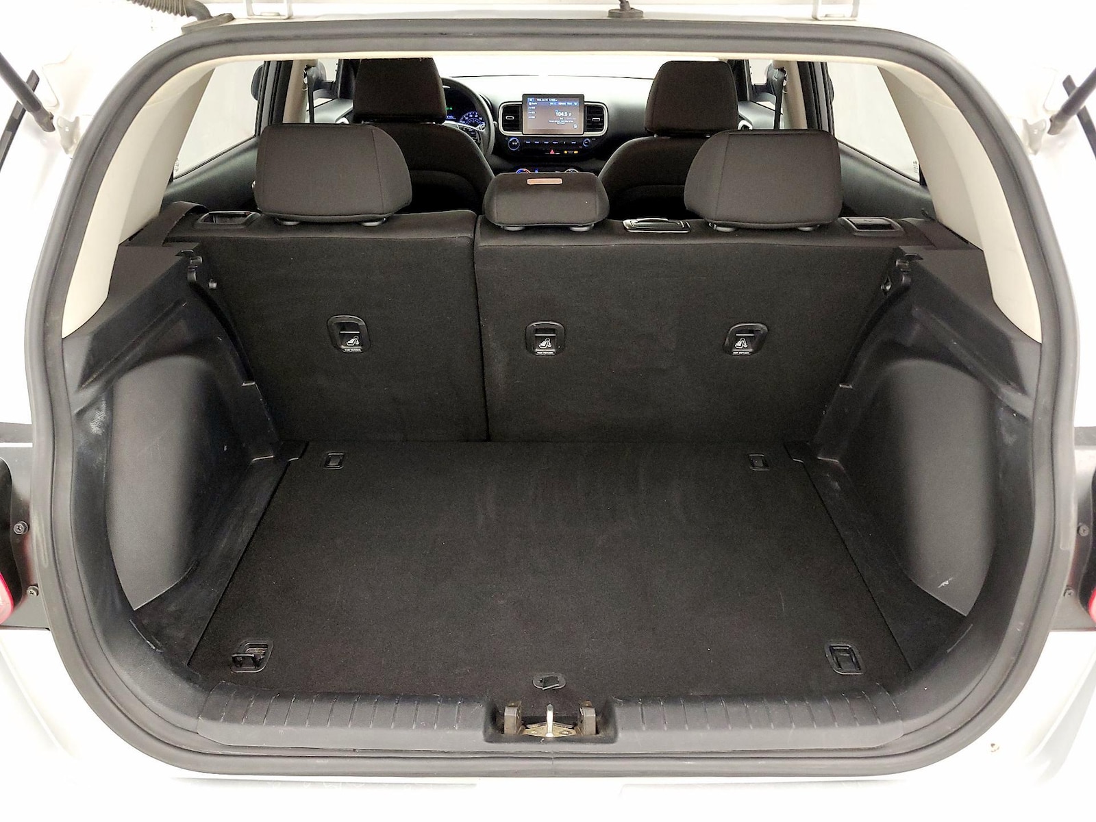 2021 Hyundai Venue SE - Photo 21