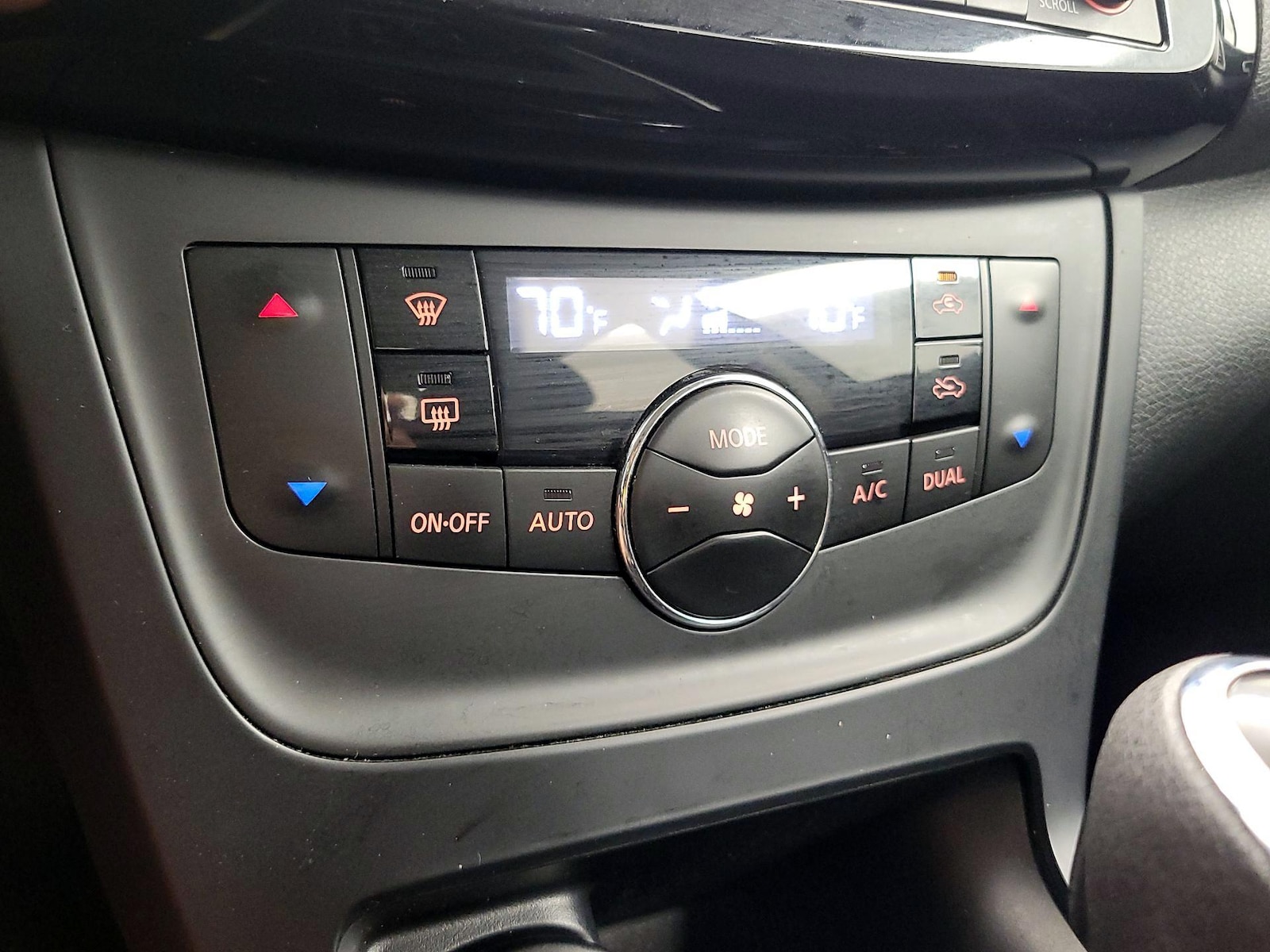 2018 Nissan Sentra SV - Photo 17