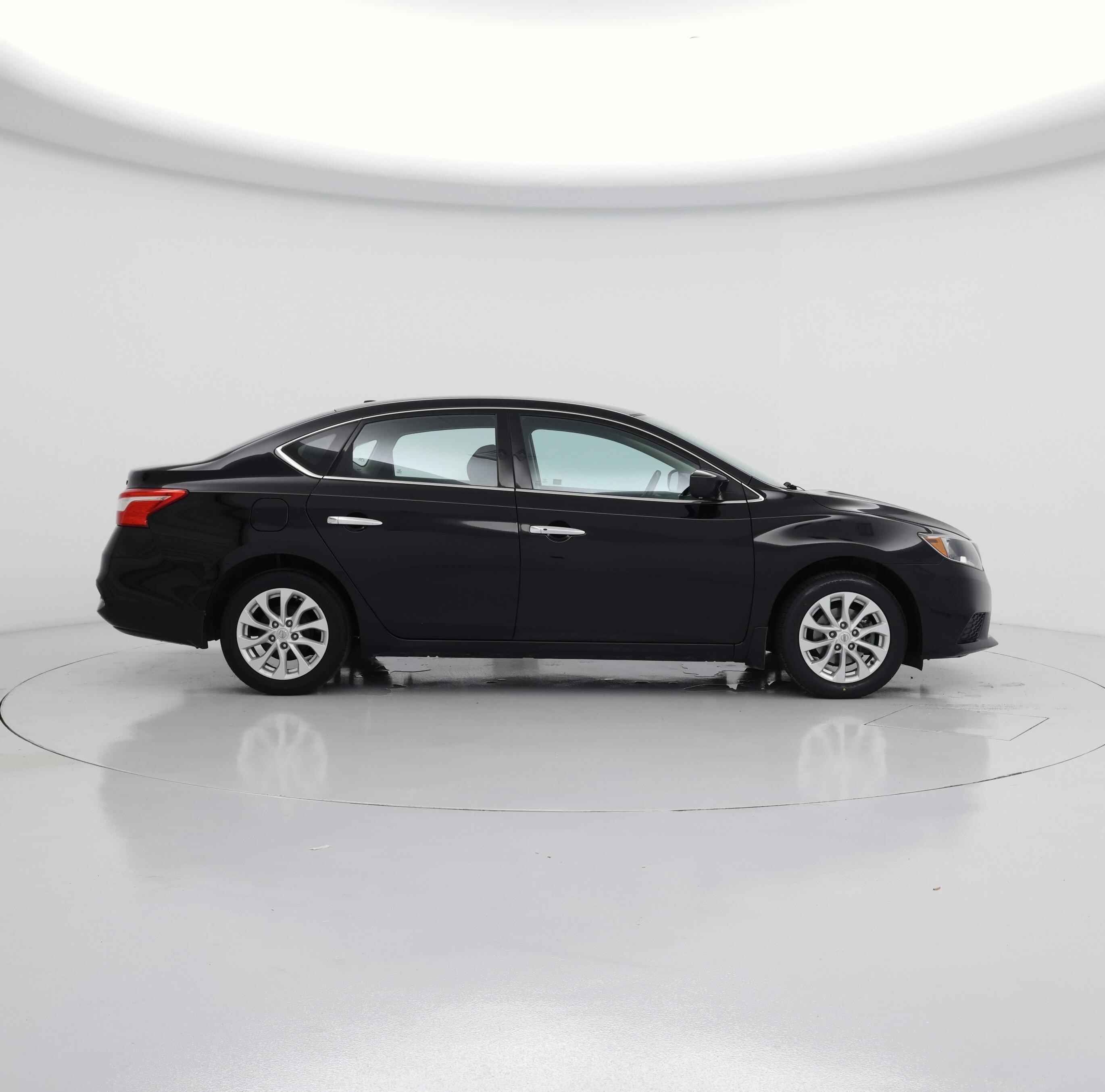 Thumbnail: 2018 Nissan Sentra - 7