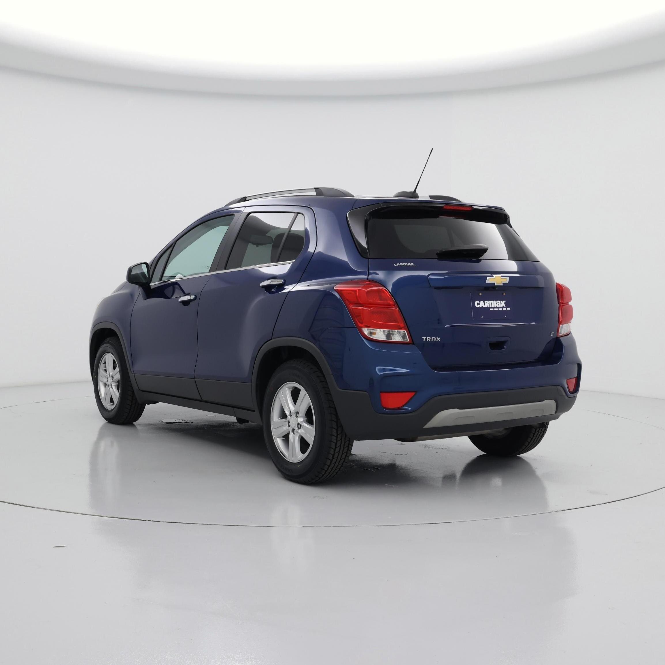 Thumbnail: 2019 Chevrolet Trax - 2