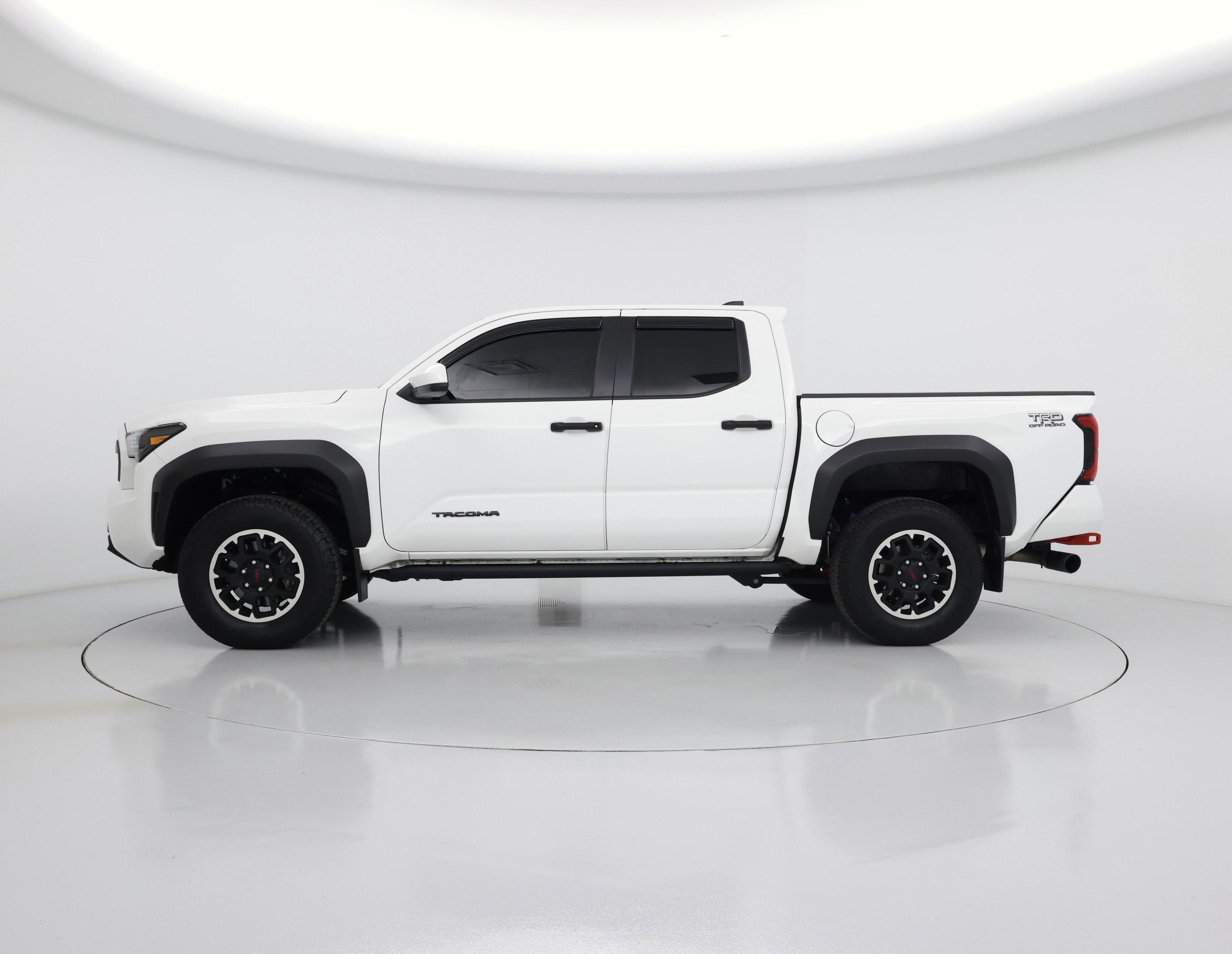 Thumbnail: 2024 Toyota Tacoma - 3