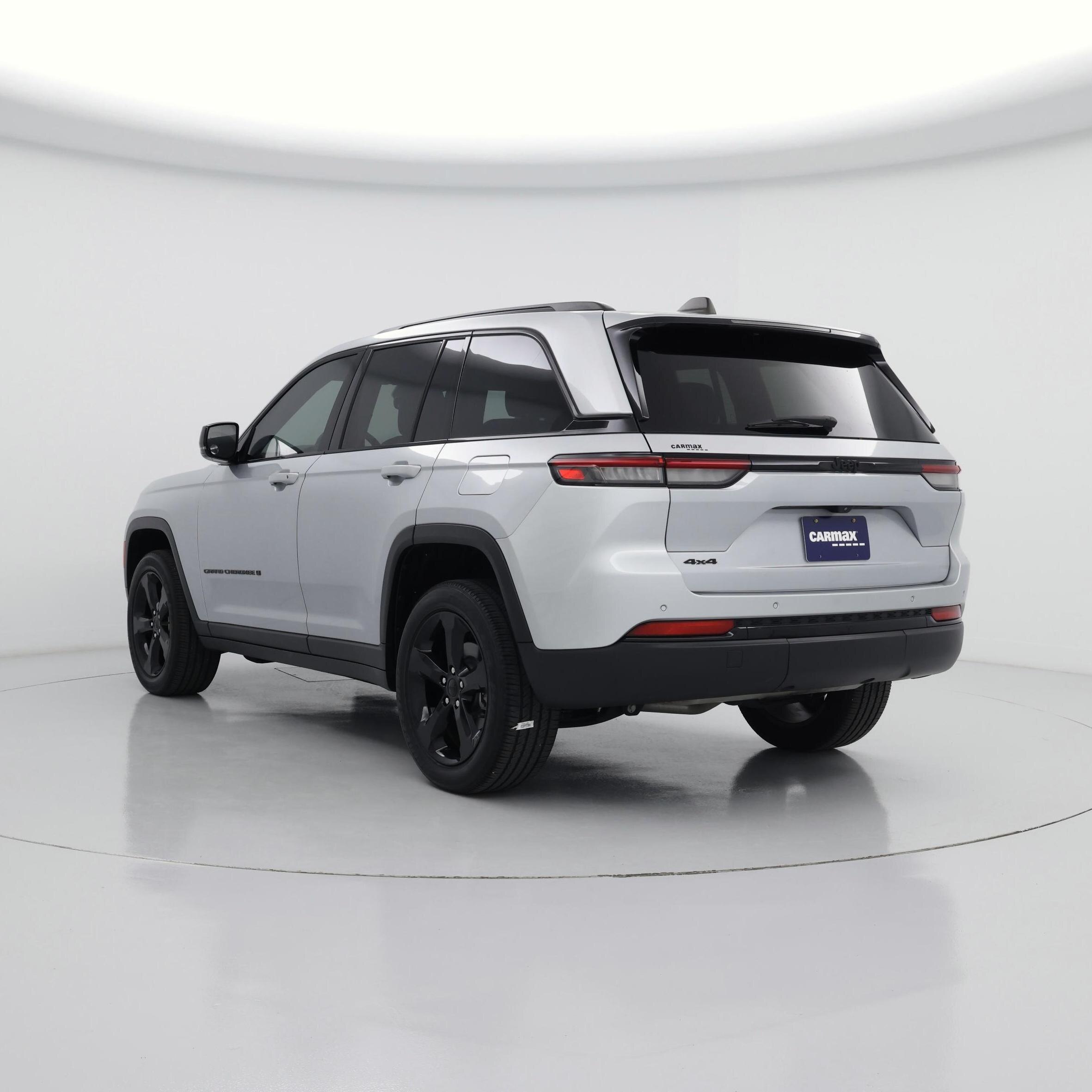 Thumbnail: 2023 Jeep Grand Cherokee - 2