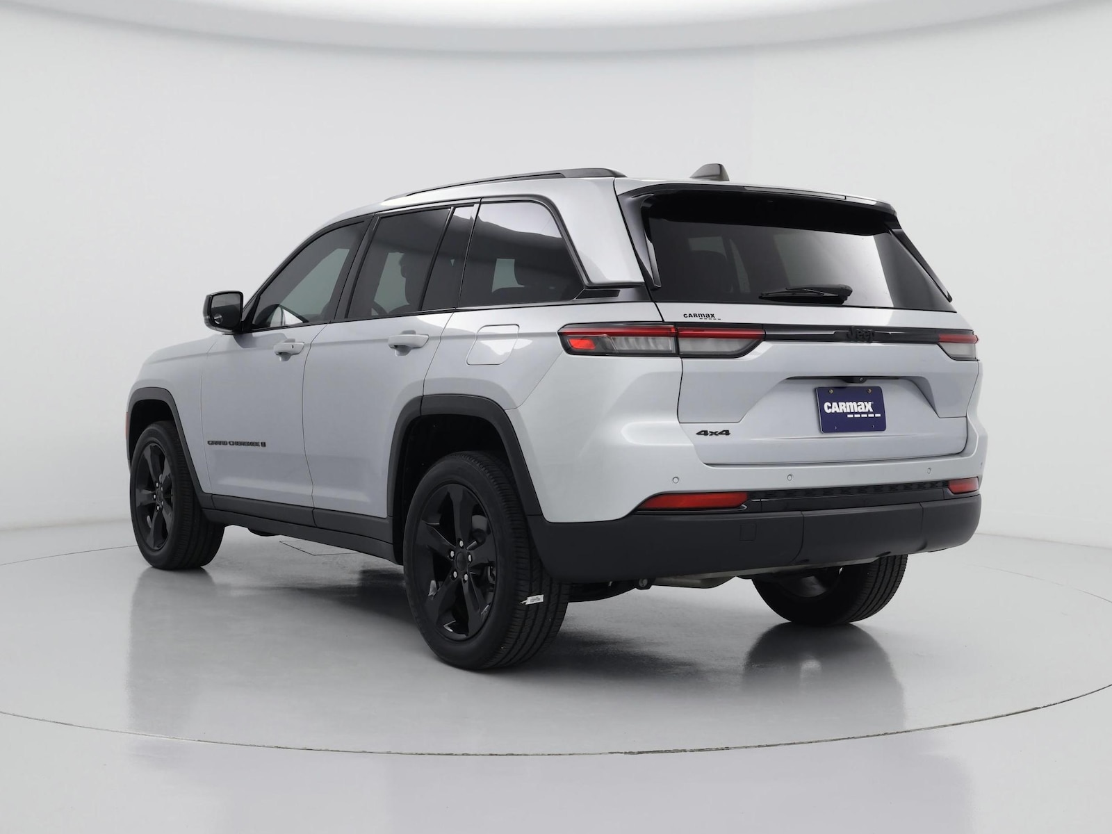 2023 Jeep Grand Cherokee Altitude - Photo 3