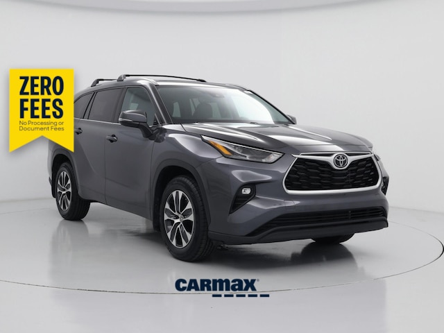 Silver 2022 Toyota Highlander SUV / Crossover All-Wheel Drive Automatic