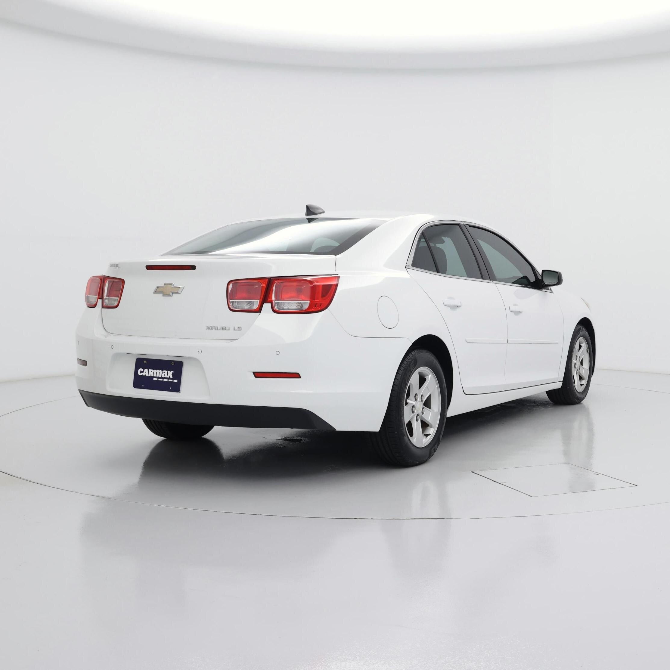 Thumbnail: 2015 Chevrolet Malibu - 8