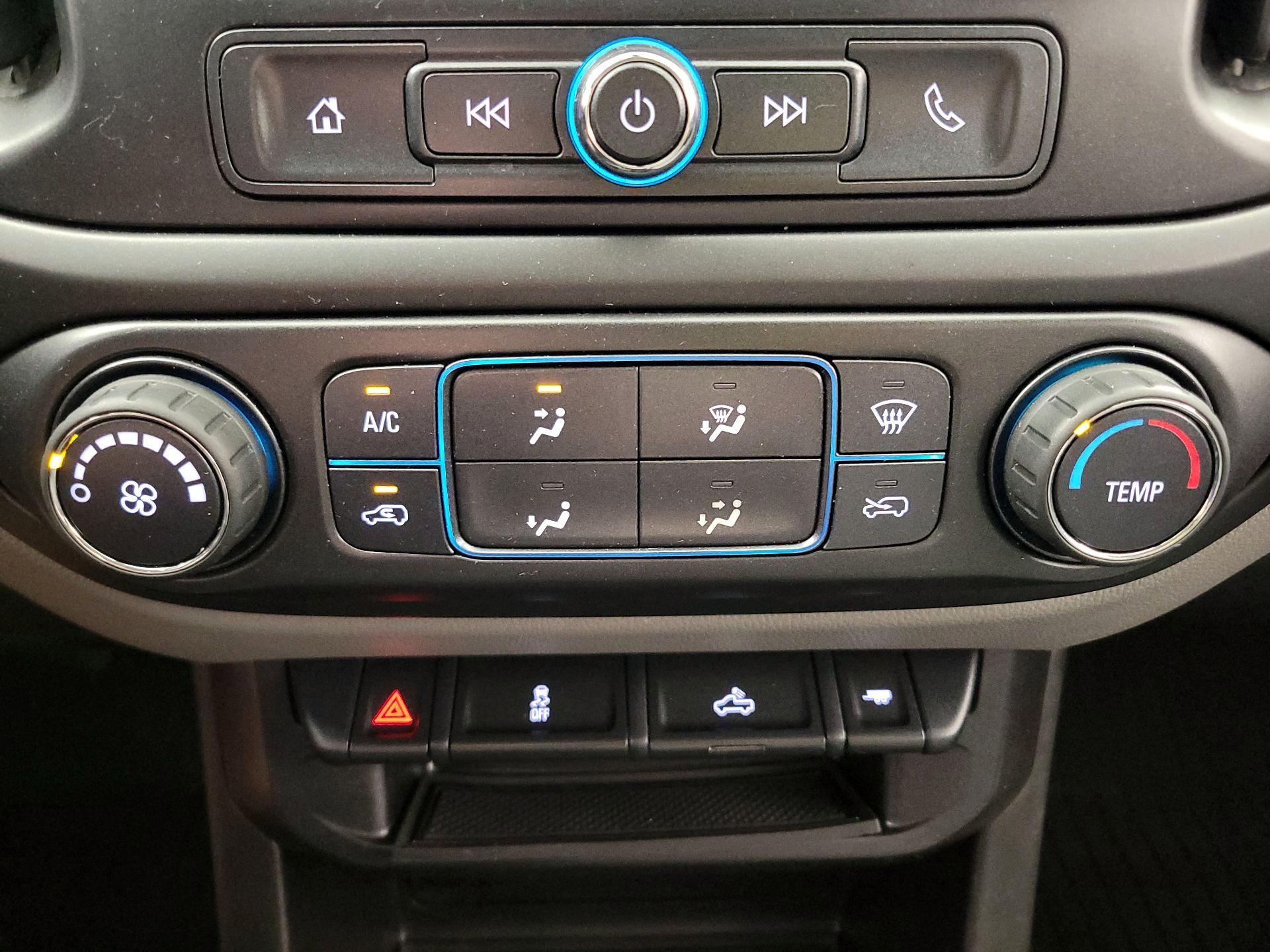 Thumbnail: 2021 Chevrolet Colorado - 16