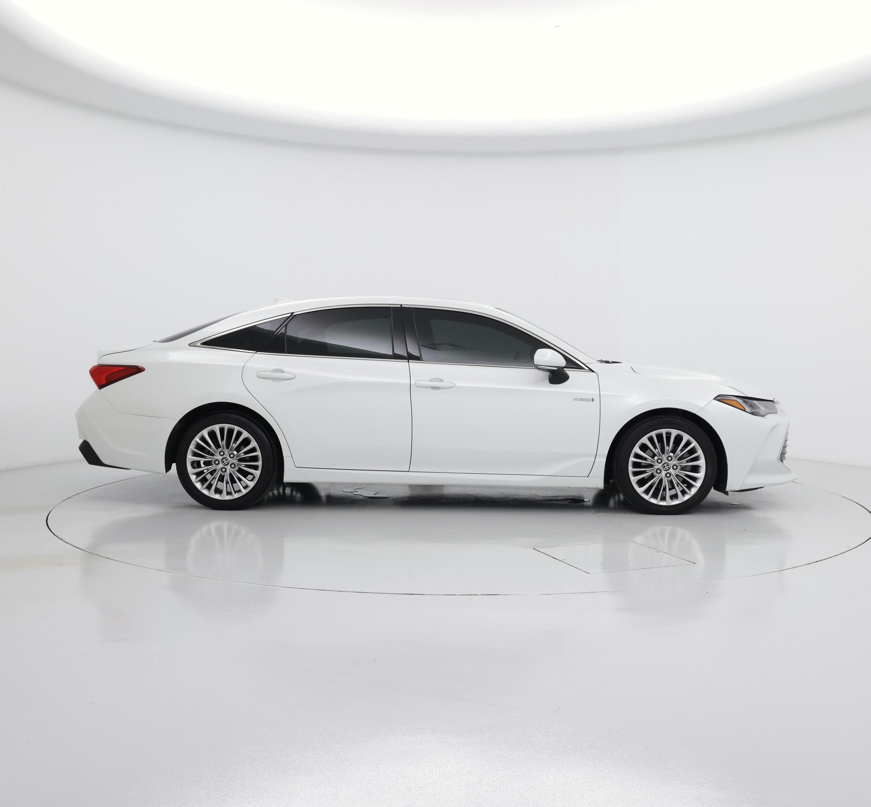 Thumbnail: 2021 Toyota Avalon - 7
