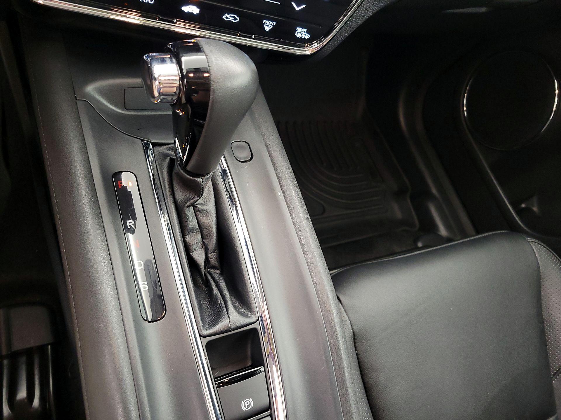 Thumbnail: 2018 Honda HR-V - 17