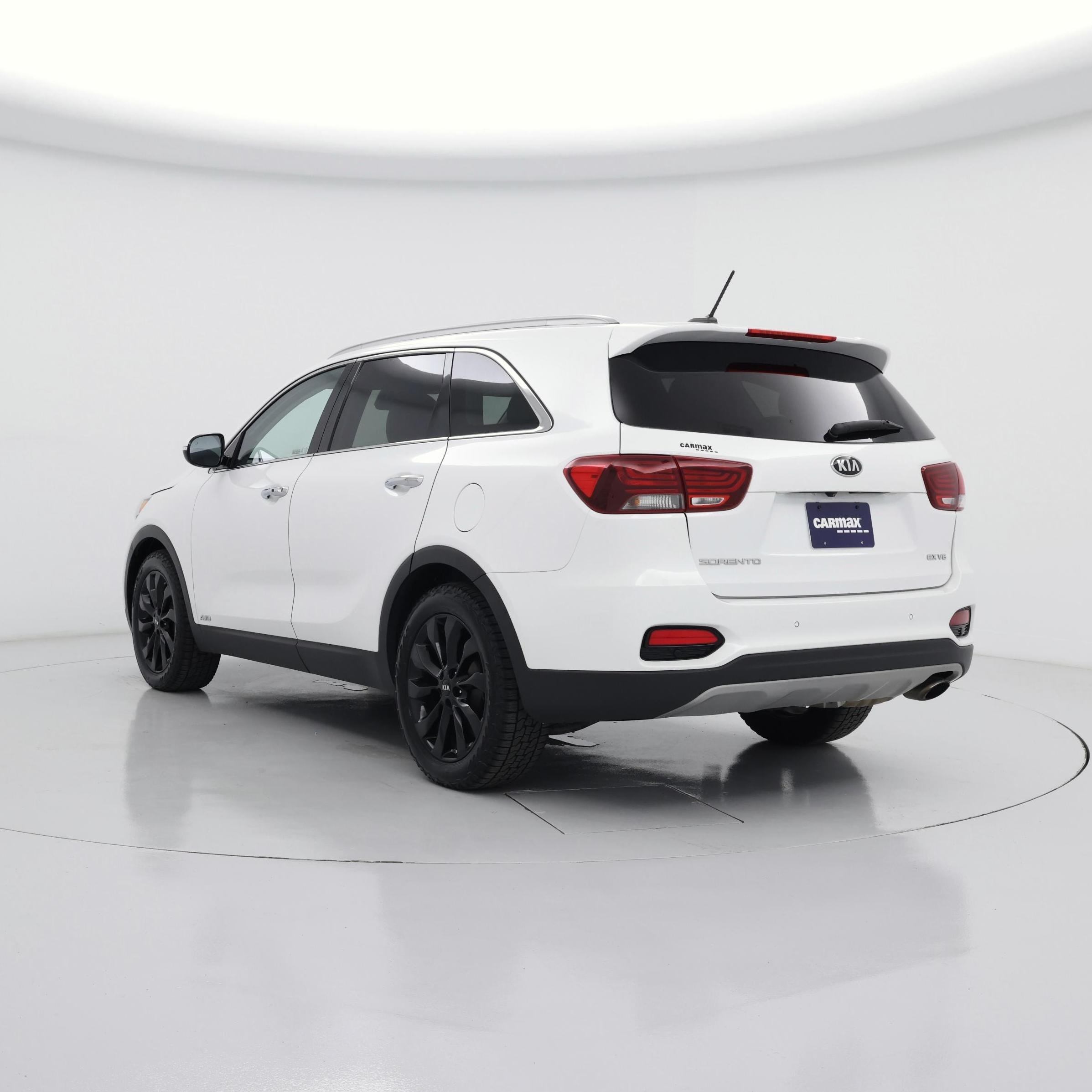 Thumbnail: 2020 Kia Sorento - 2