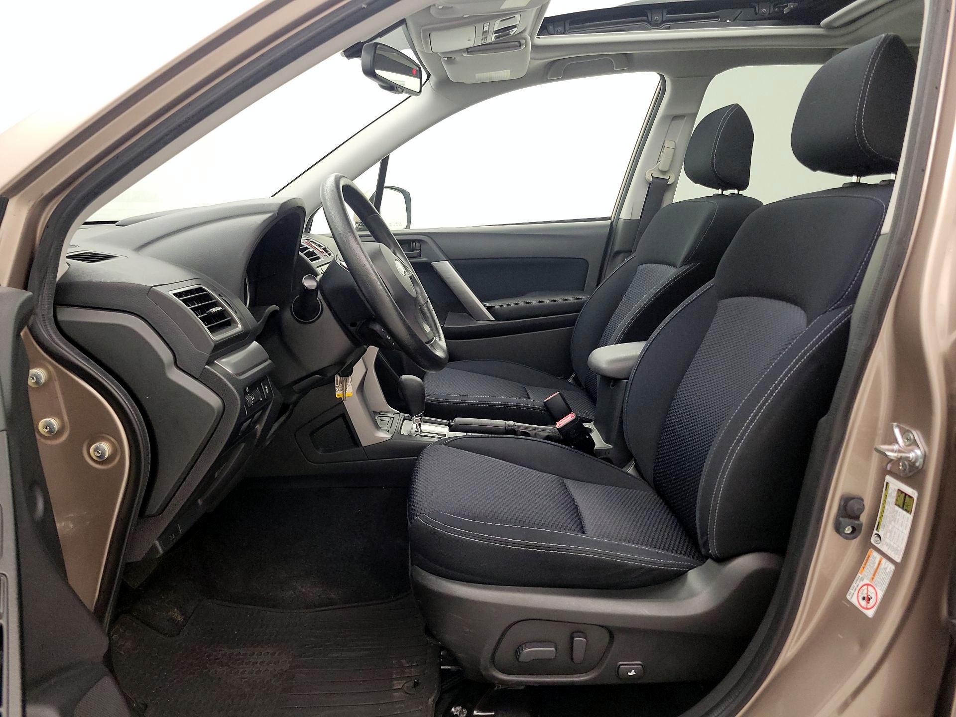 Thumbnail: 2016 Subaru Forester - 11