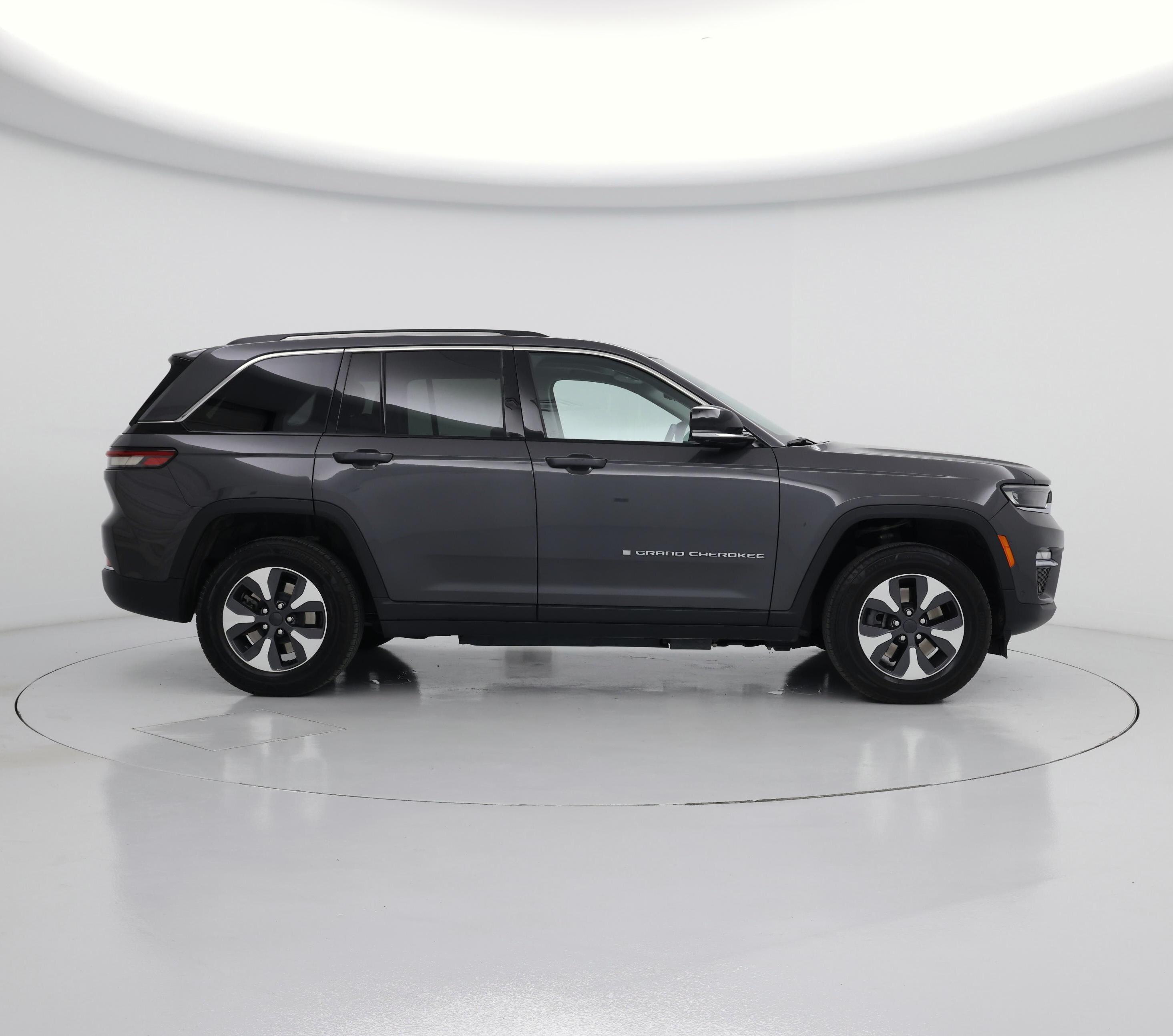 Thumbnail: 2022 Jeep Grand Cherokee - 7