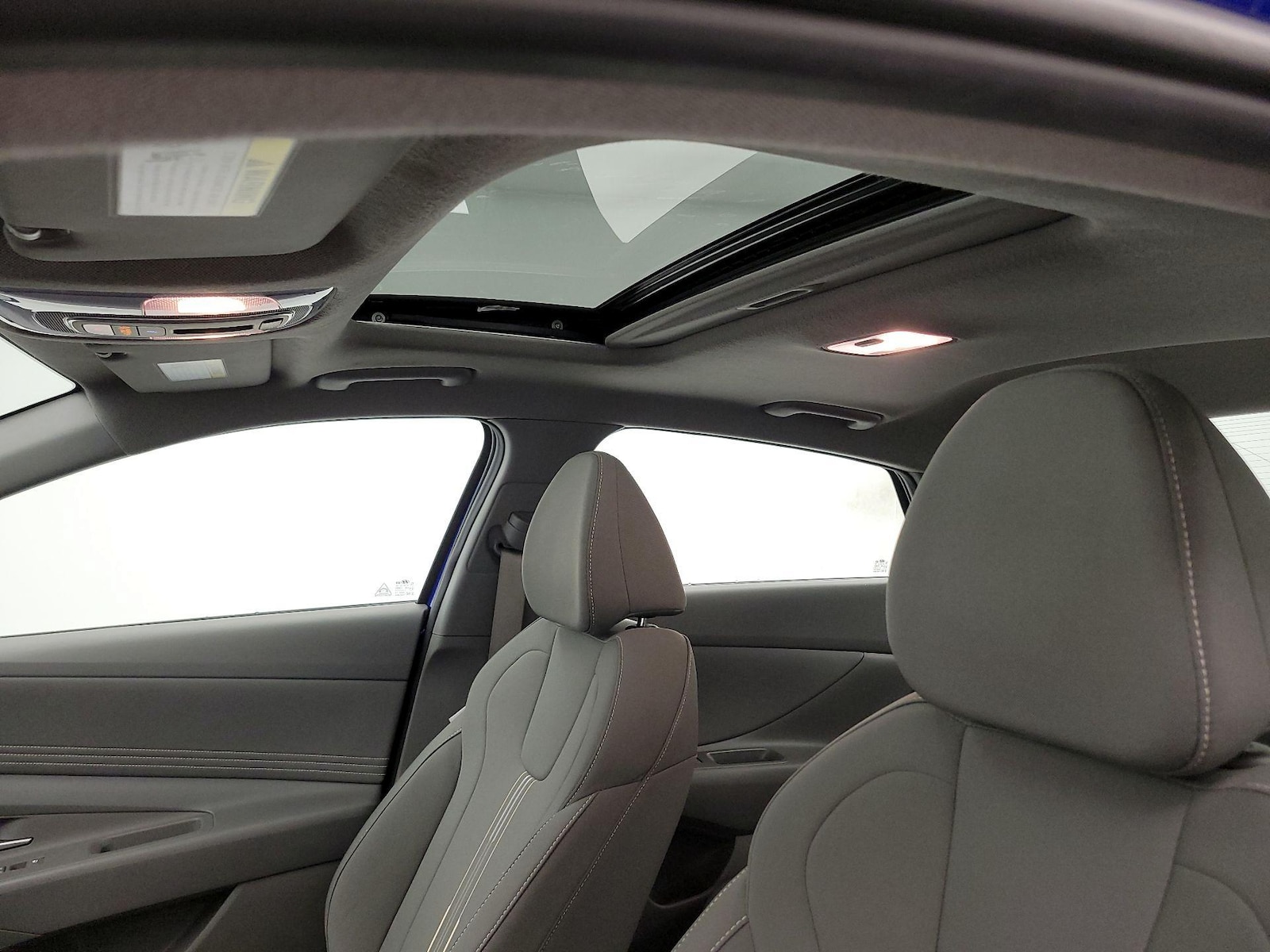 Sunroof(s) & Overhead Airbags