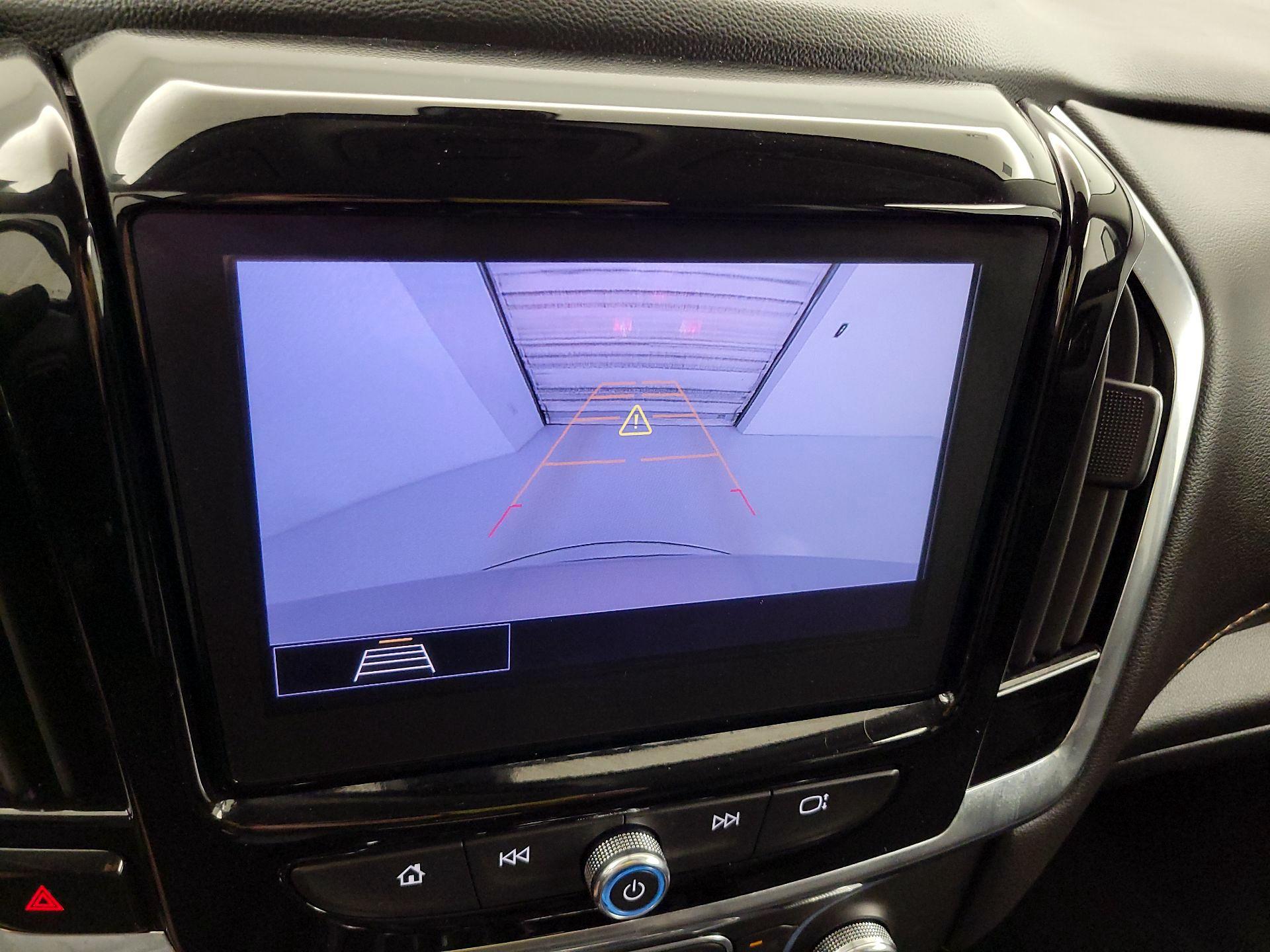 Thumbnail: 2020 Chevrolet Traverse - 14