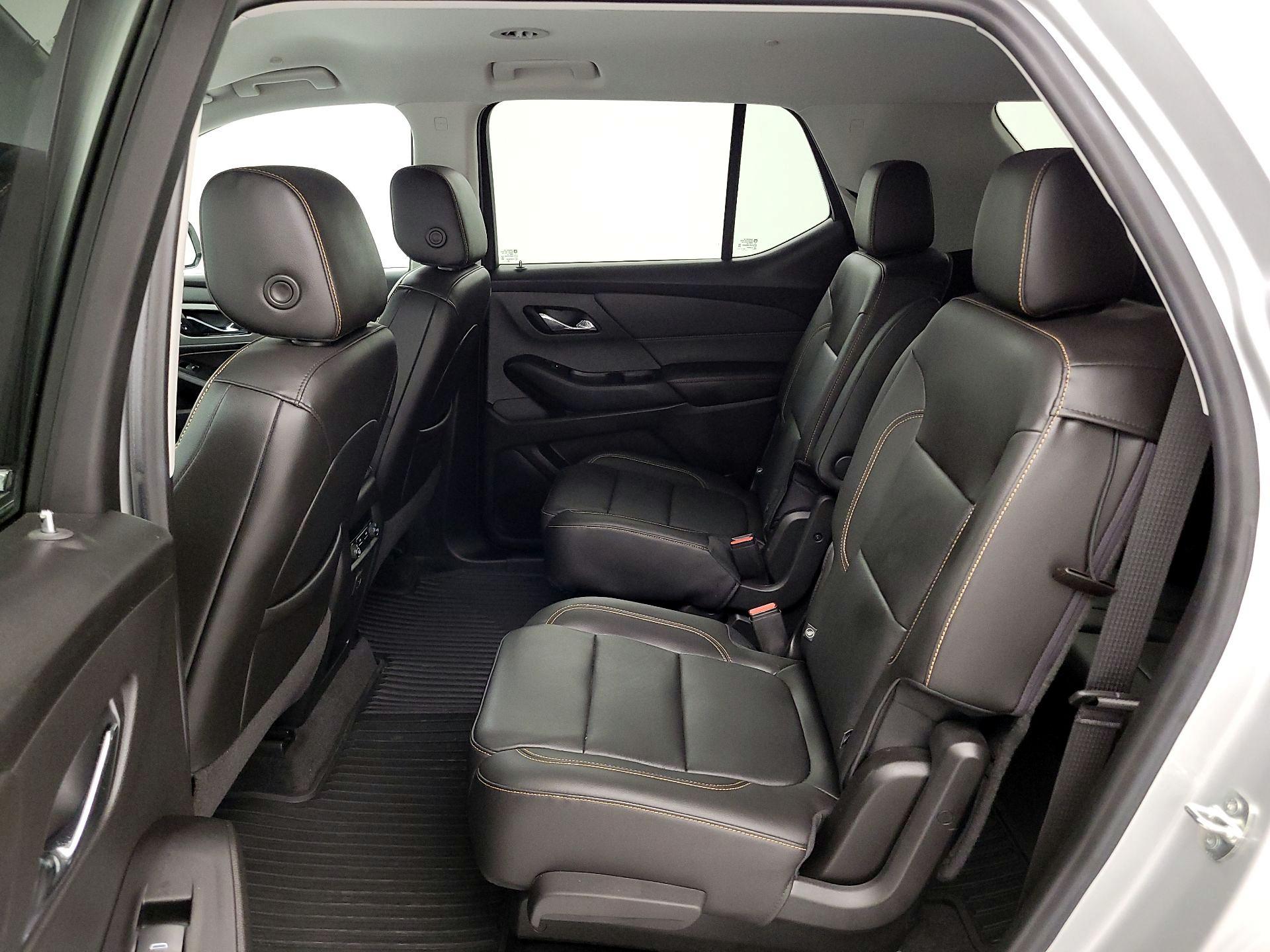 Thumbnail: 2020 Chevrolet Traverse - 19