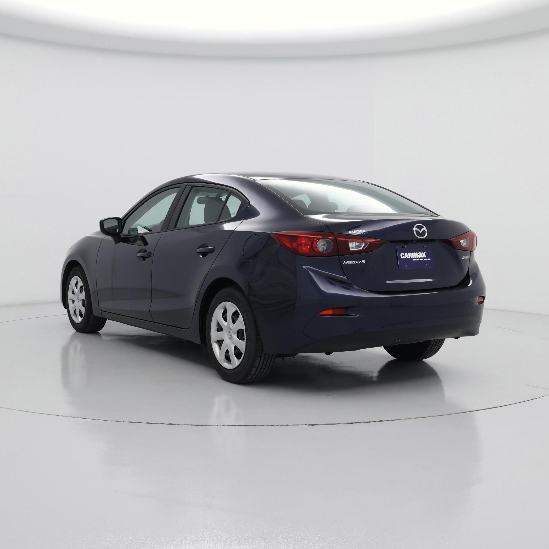 Thumbnail: 2017 Mazda Mazda3 - 2