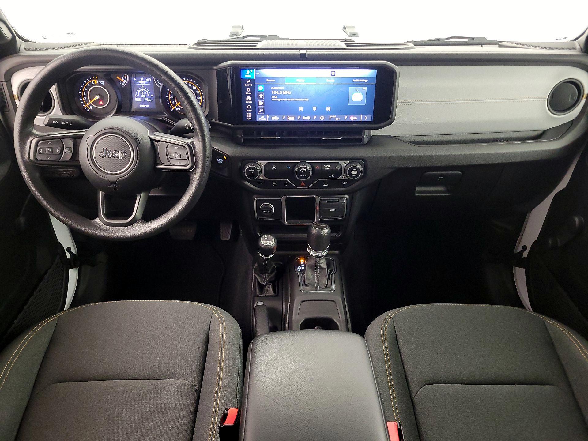 Thumbnail: 2024 Jeep Gladiator - 9
