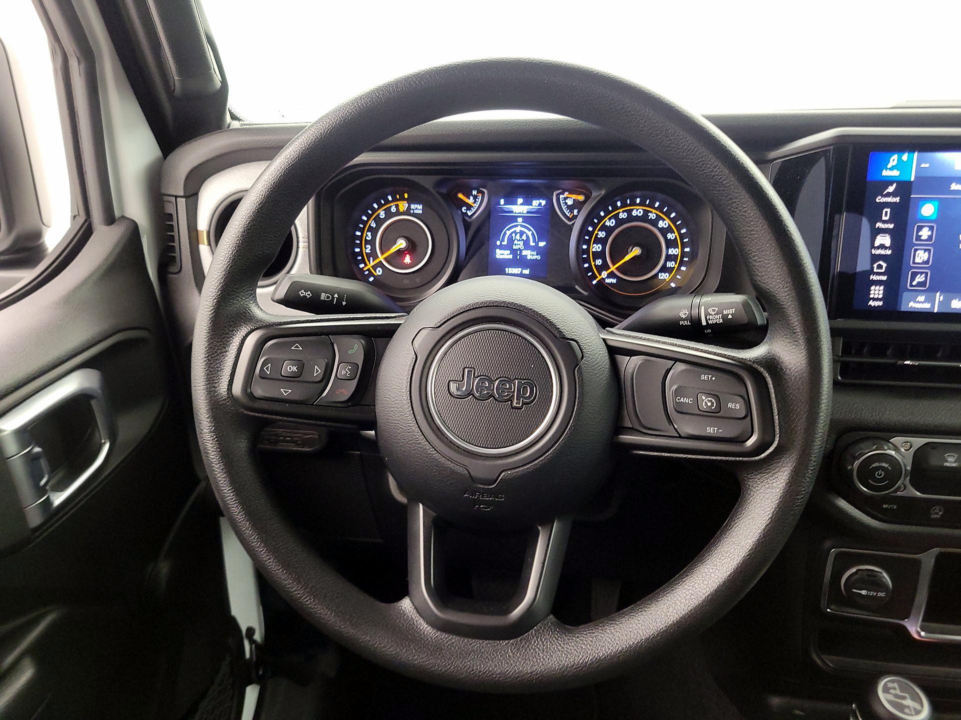 Thumbnail: 2024 Jeep Gladiator - 10