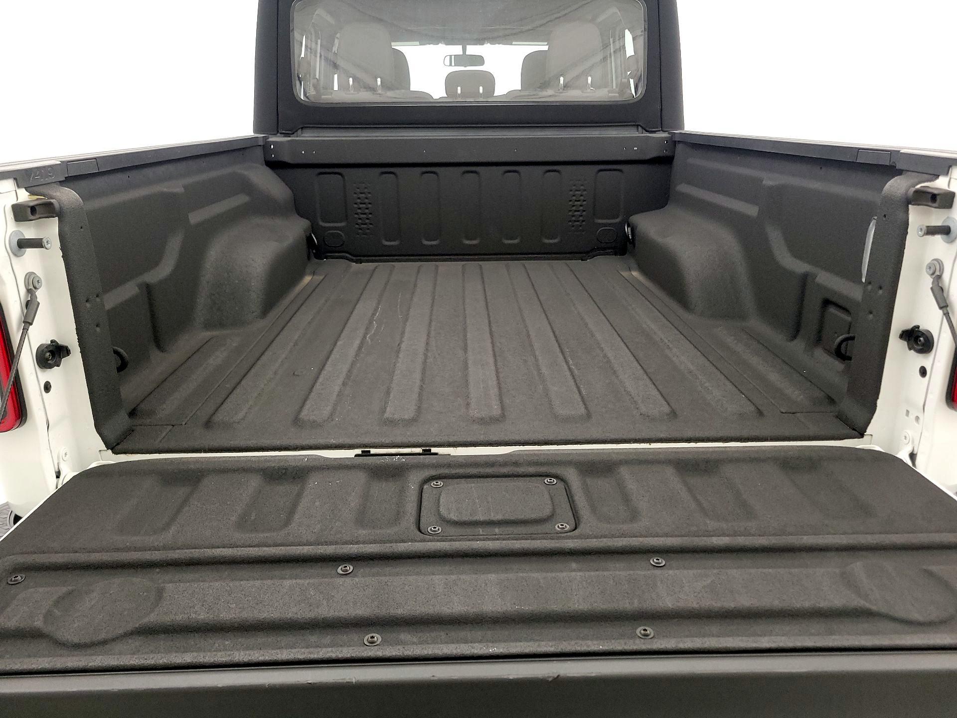 Thumbnail: 2024 Jeep Gladiator - 20