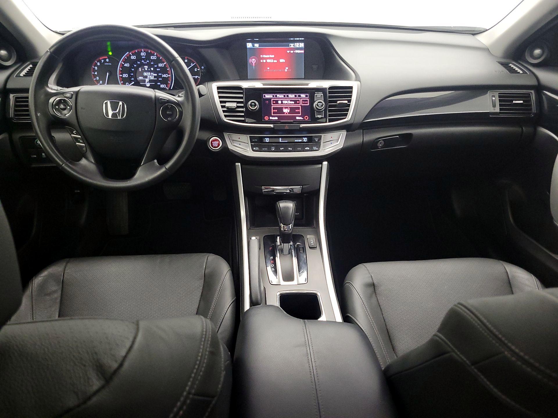 Thumbnail: 2015 Honda Accord - 9