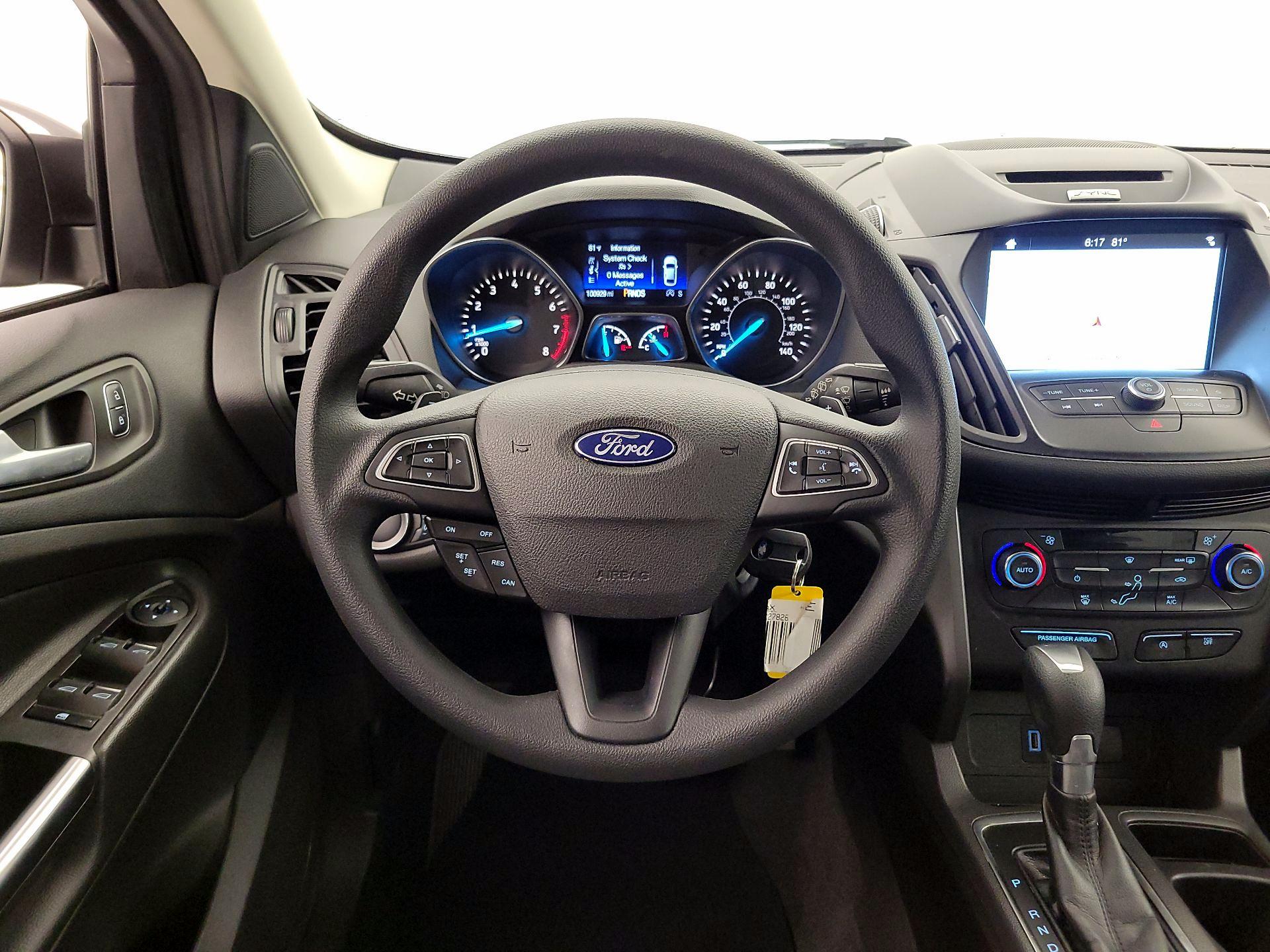 Thumbnail: 2017 Ford Escape - 10
