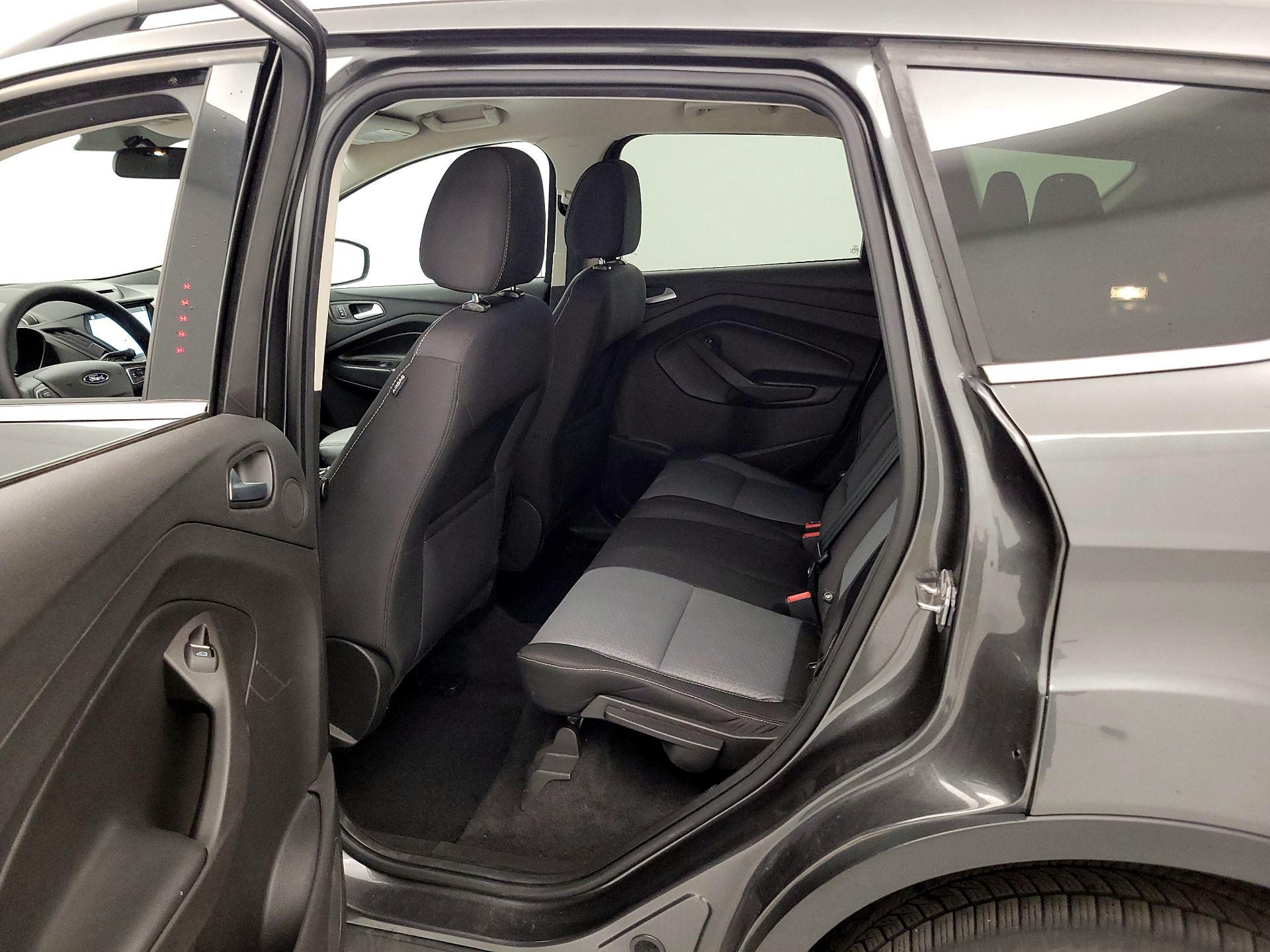 Thumbnail: 2017 Ford Escape - 20