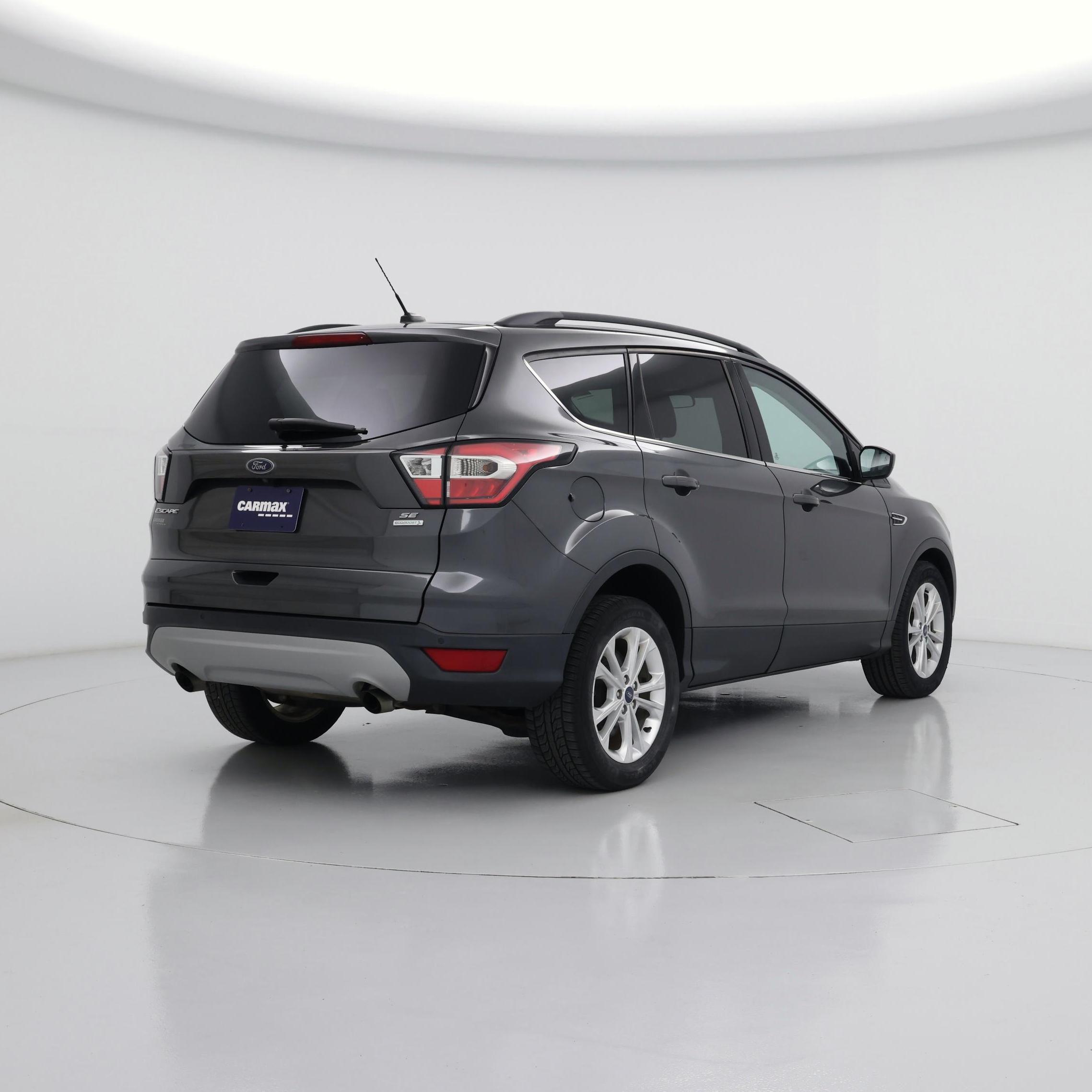 Thumbnail: 2017 Ford Escape - 8